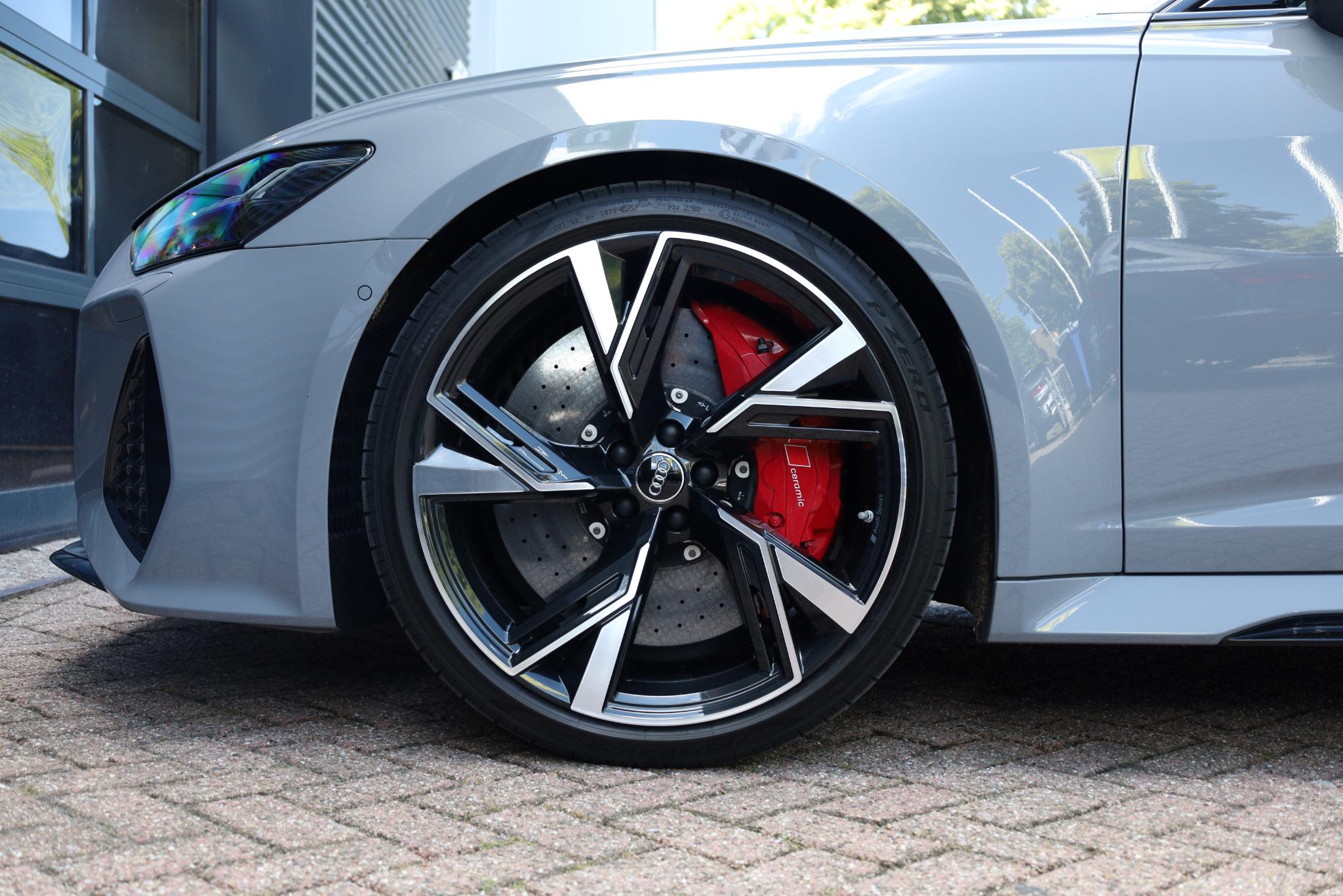 Foto van Audi RS 6 Avant