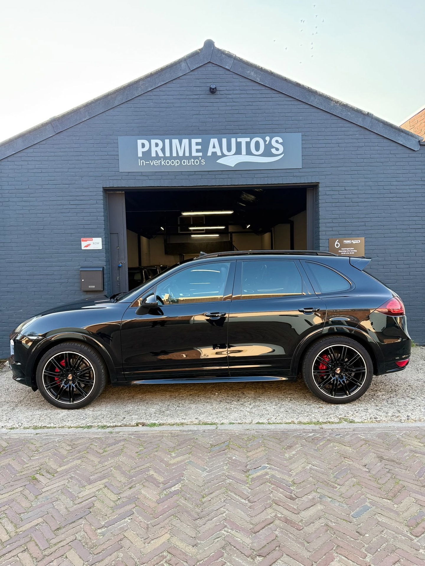 Foto van Porsche Cayenne GTS