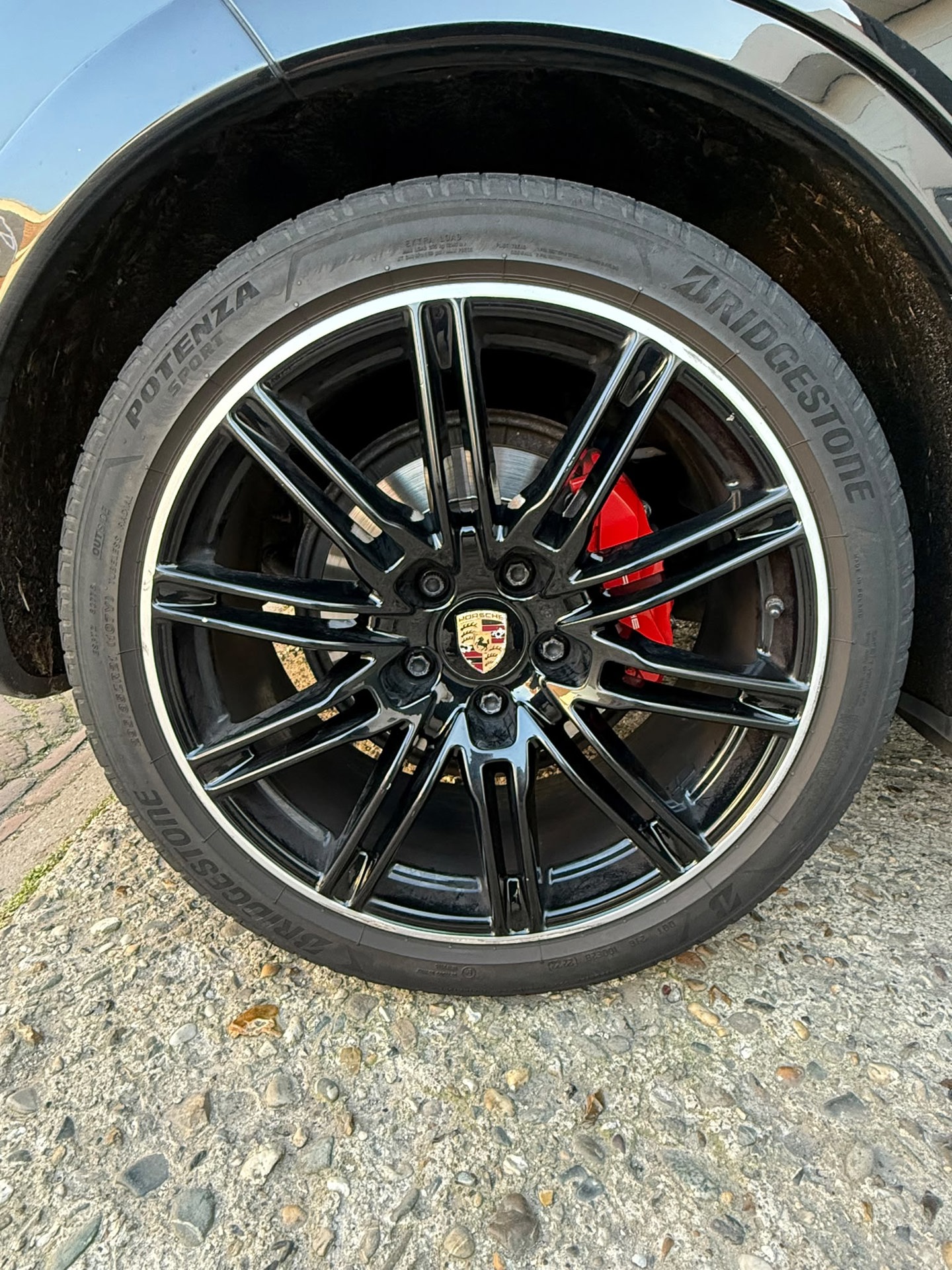 Foto van Porsche Cayenne GTS
