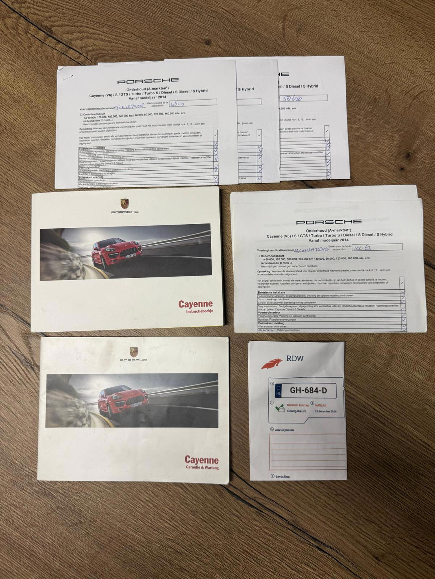 Foto van Porsche Cayenne GTS