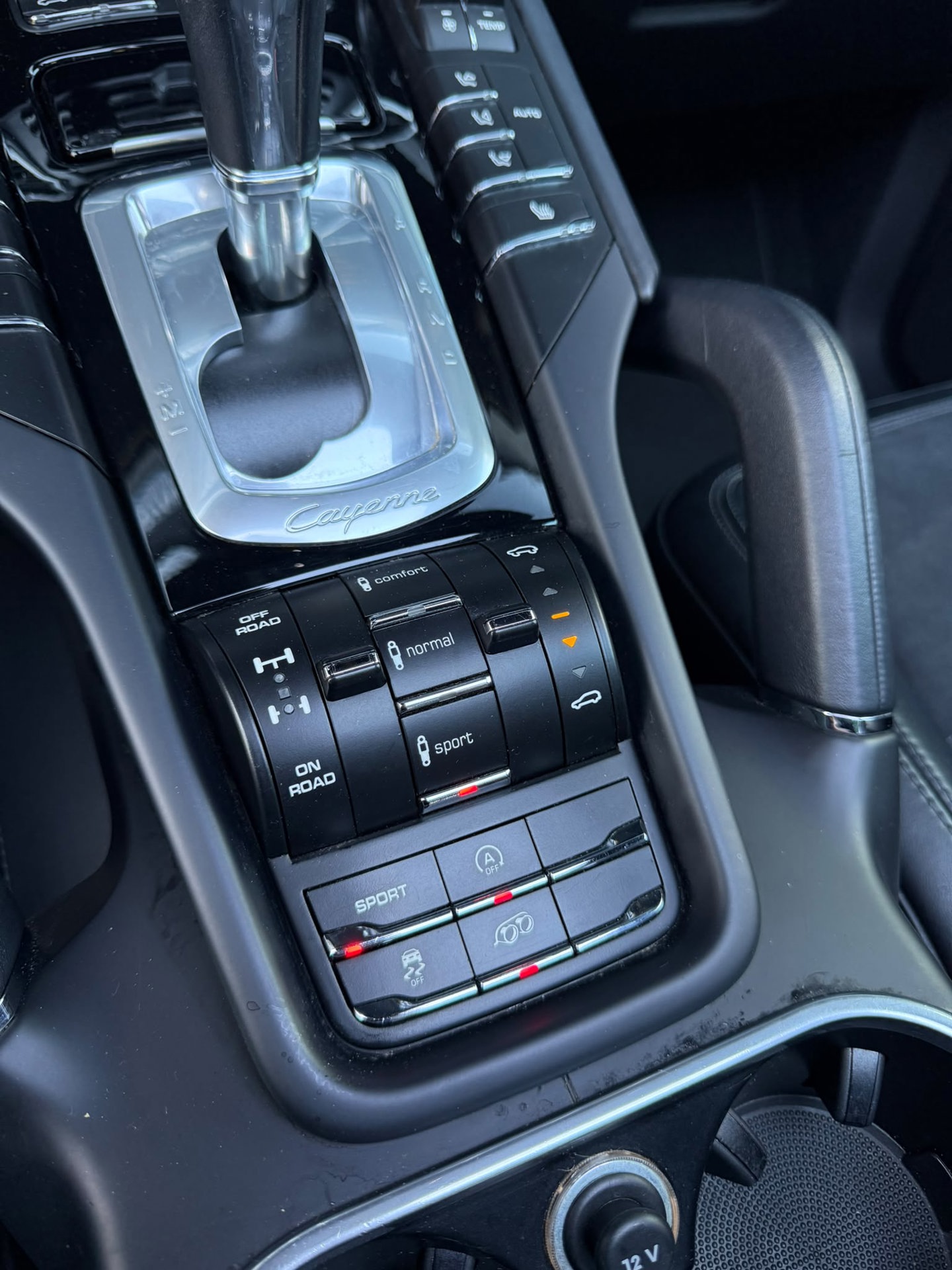 Foto van Porsche Cayenne GTS
