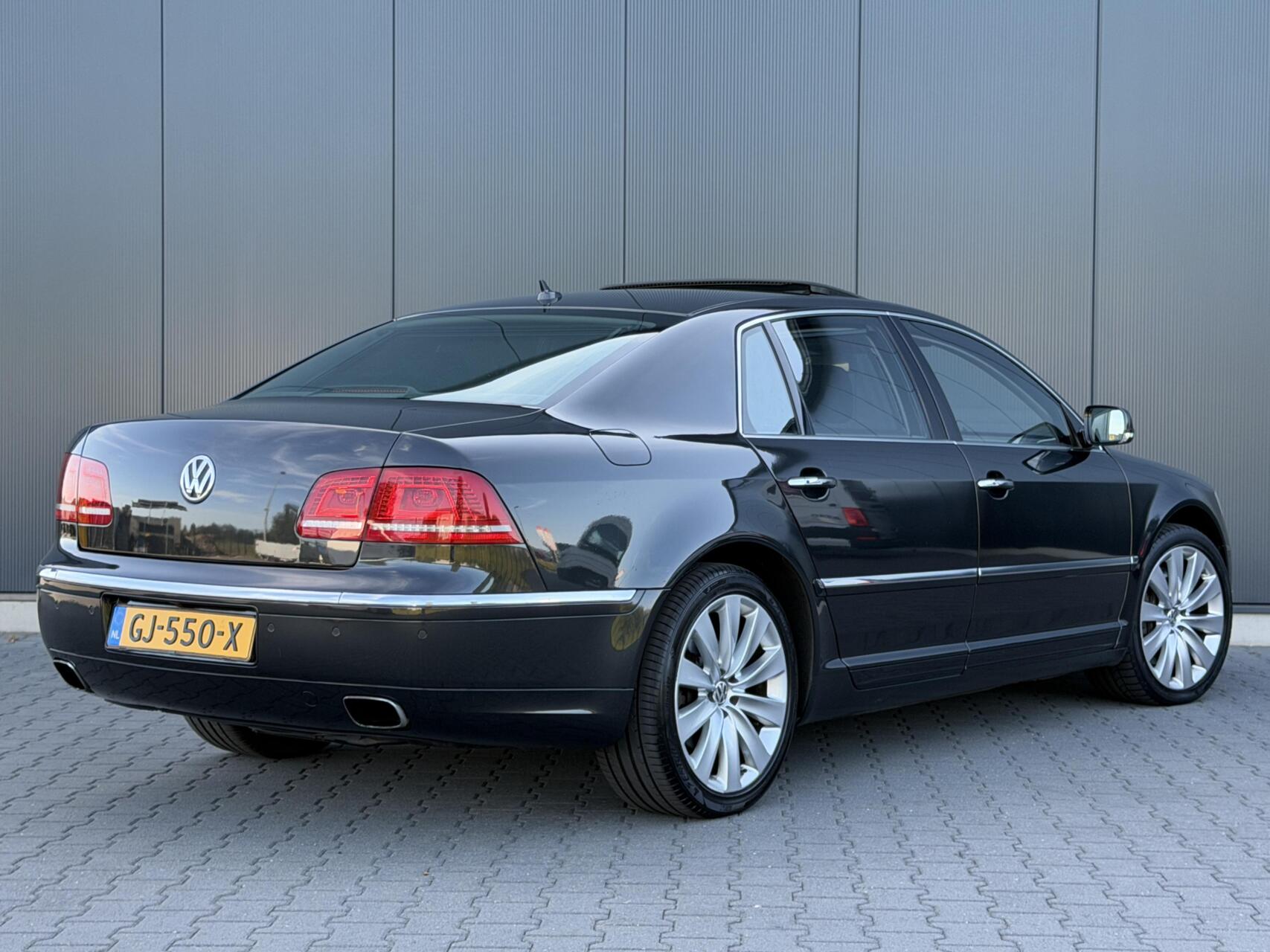 Foto van Volkswagen Phaeton