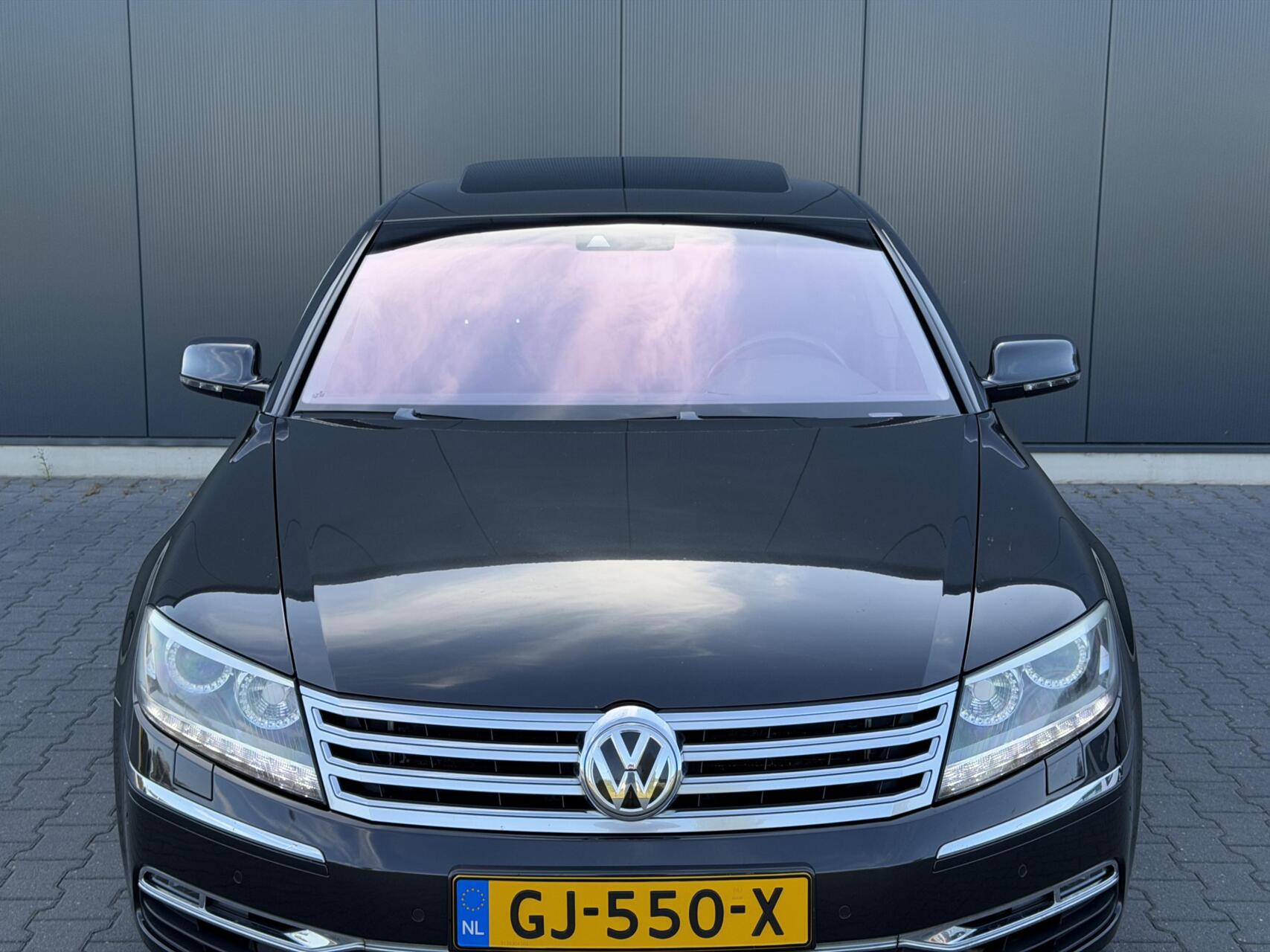 Foto van Volkswagen Phaeton