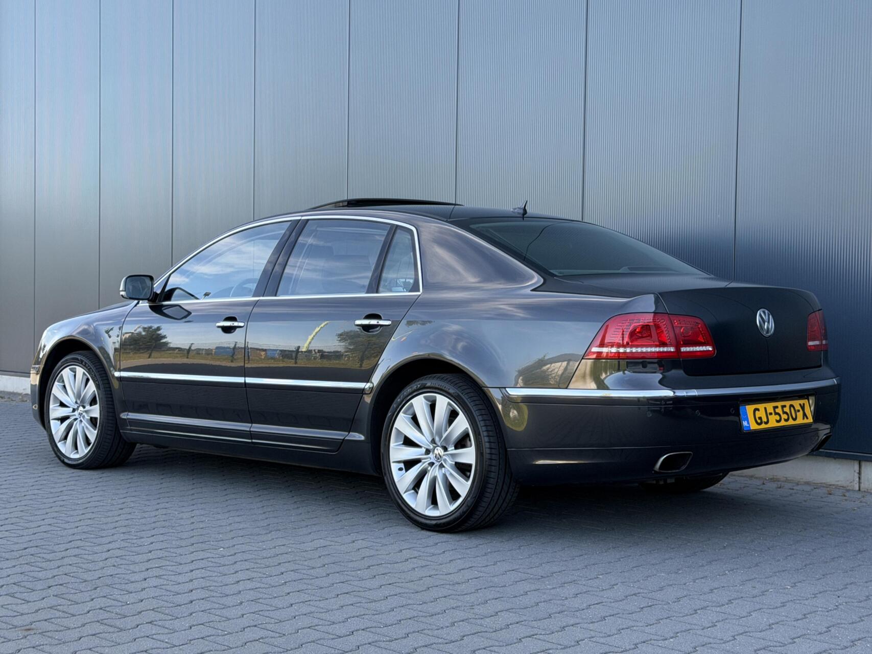 Foto van Volkswagen Phaeton