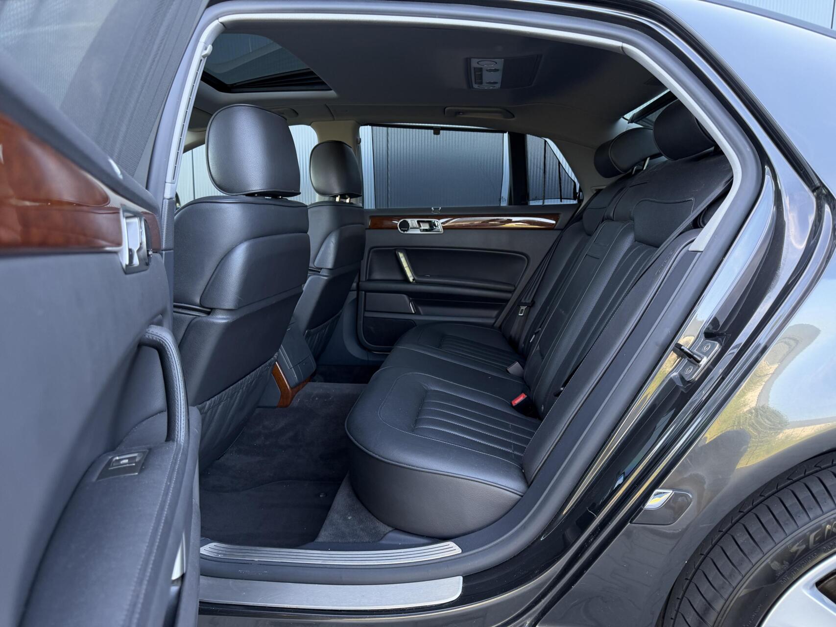 Foto van Volkswagen Phaeton