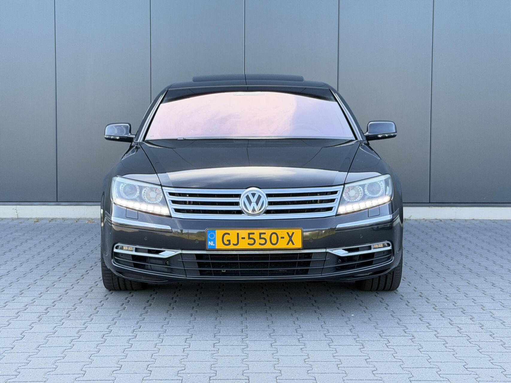 Foto van Volkswagen Phaeton