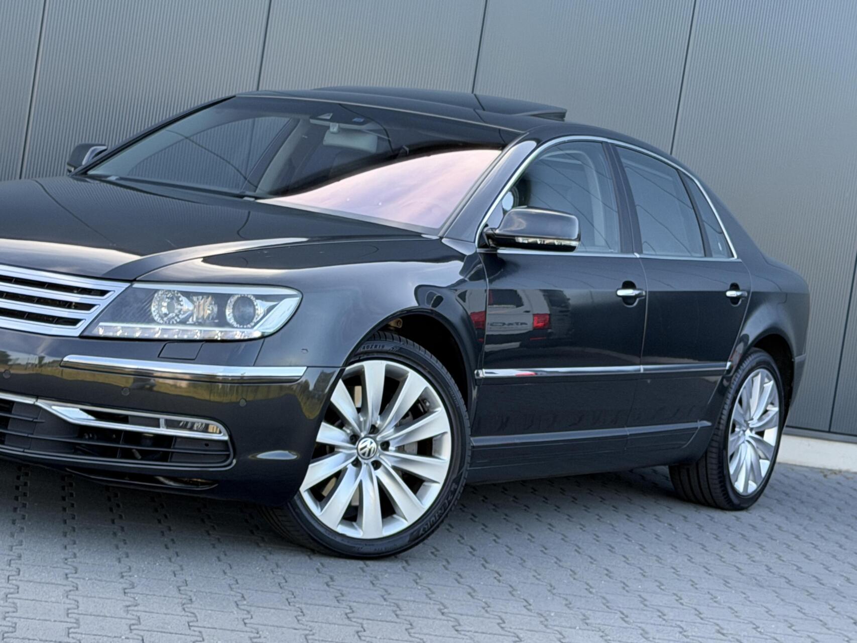 Foto van Volkswagen Phaeton