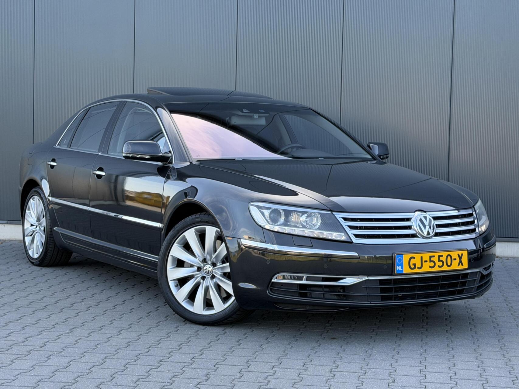 Foto van Volkswagen Phaeton