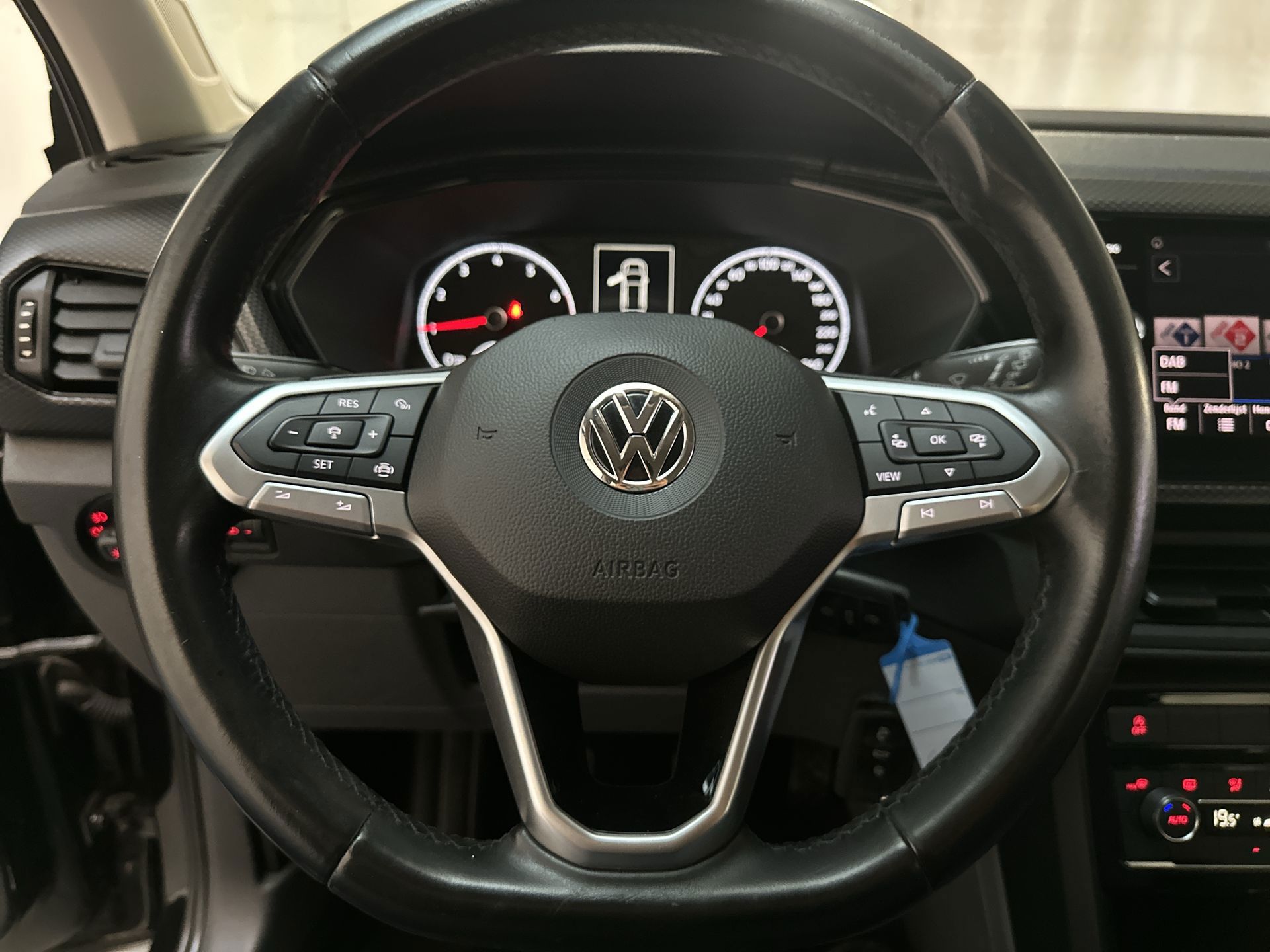 Foto van Volkswagen T-cross