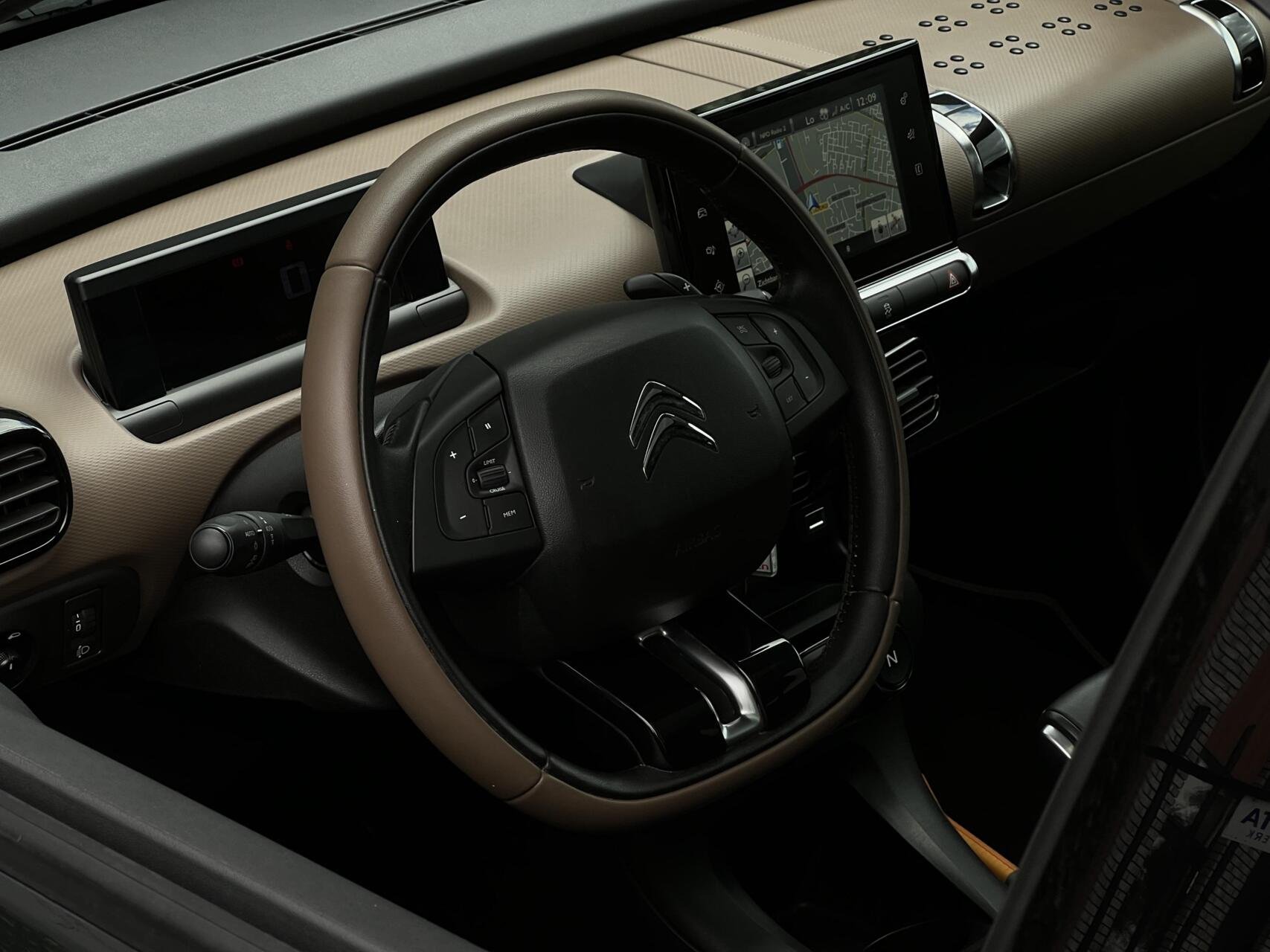 Foto van Citroen C4 Cactus