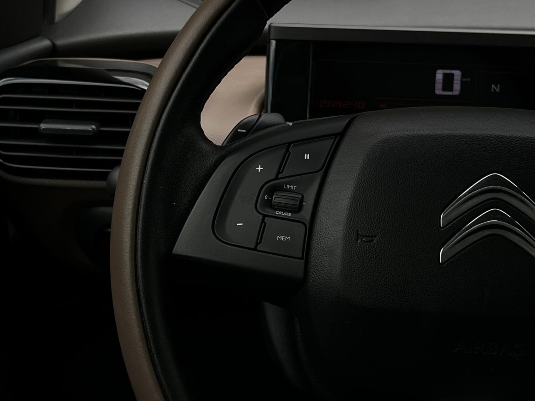 Foto van Citroen C4 Cactus
