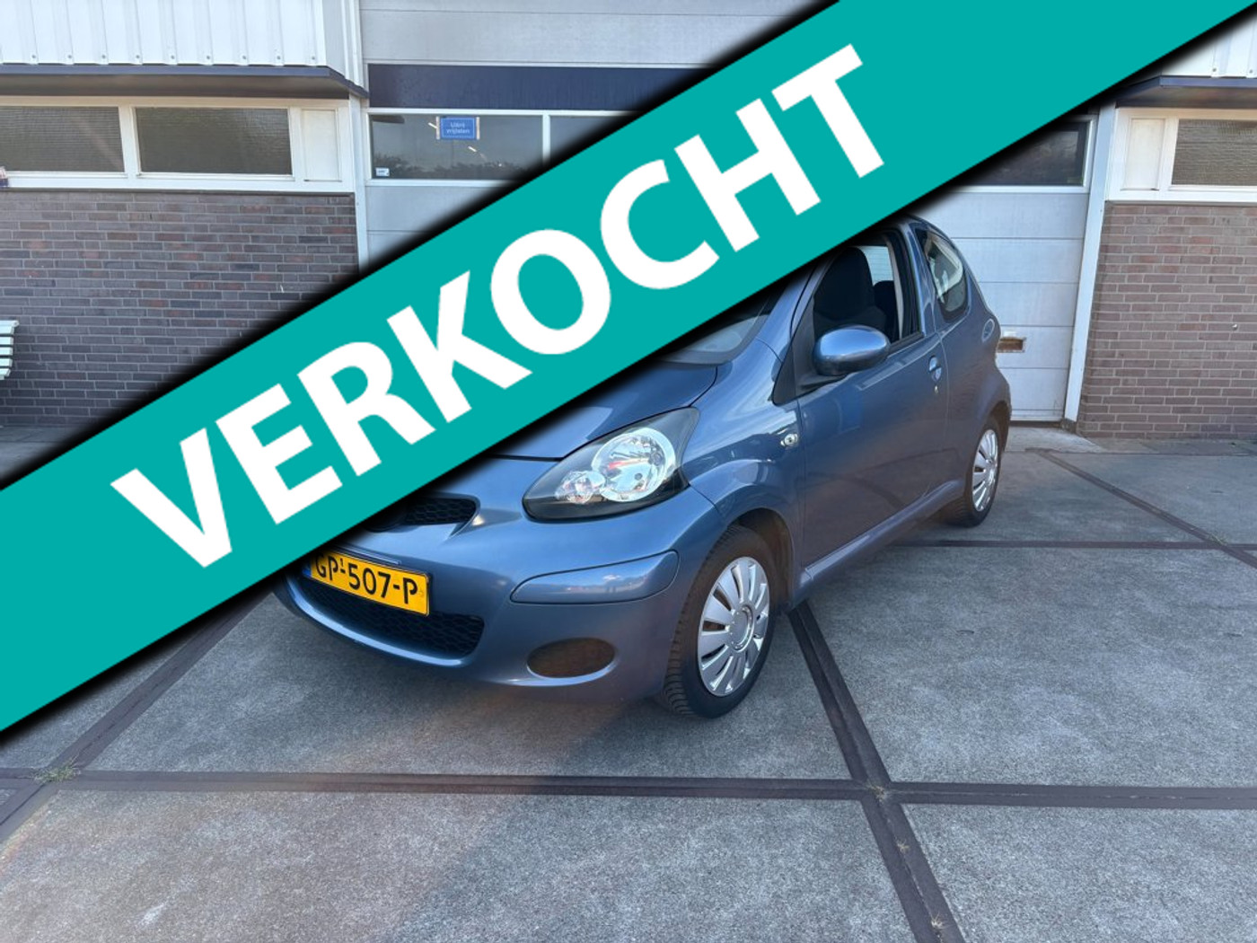 Toyota Toyota Aygo 1.0-12V Access 2009 - voorkant