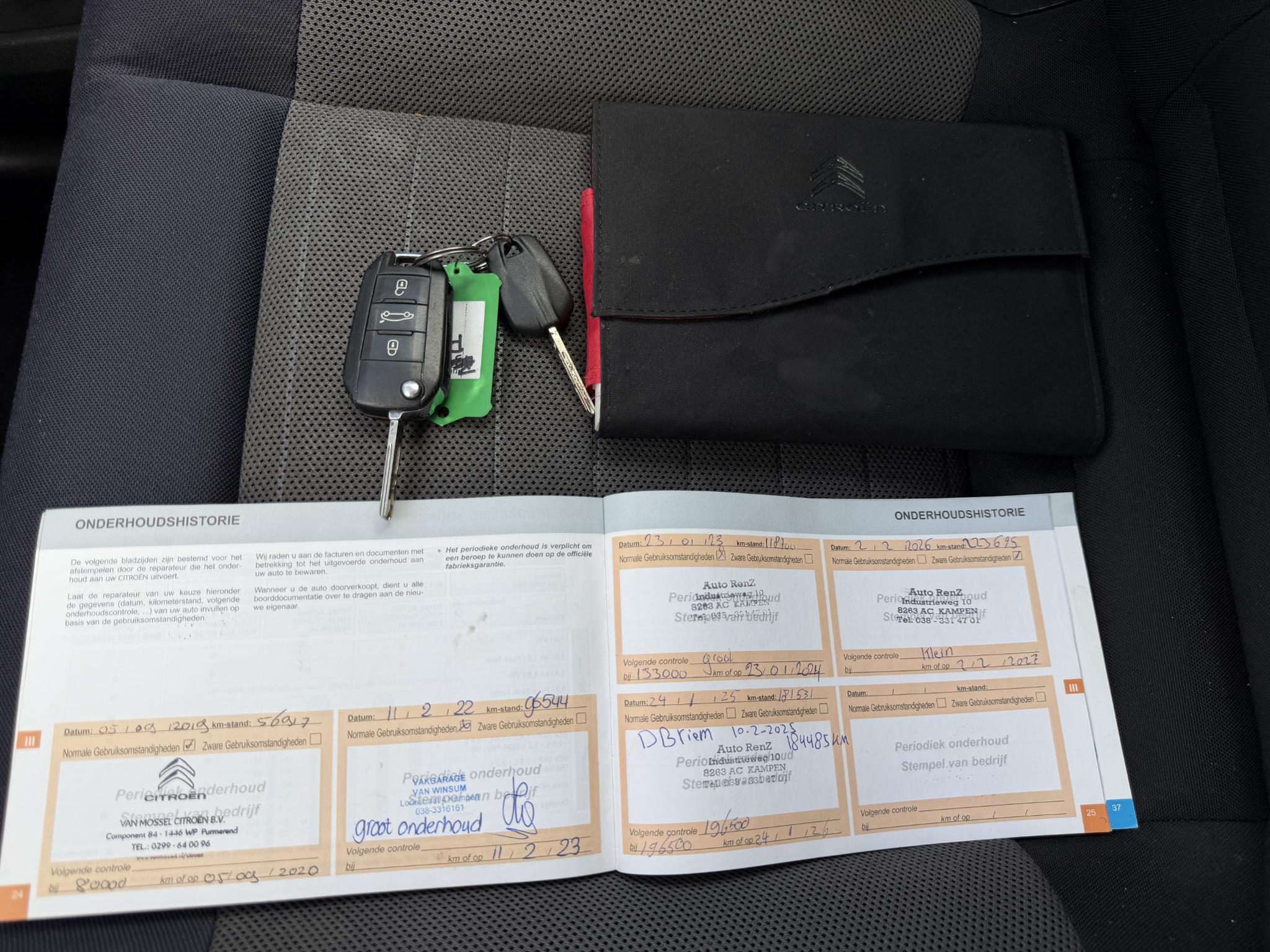 Foto van Citroen C4 Cactus