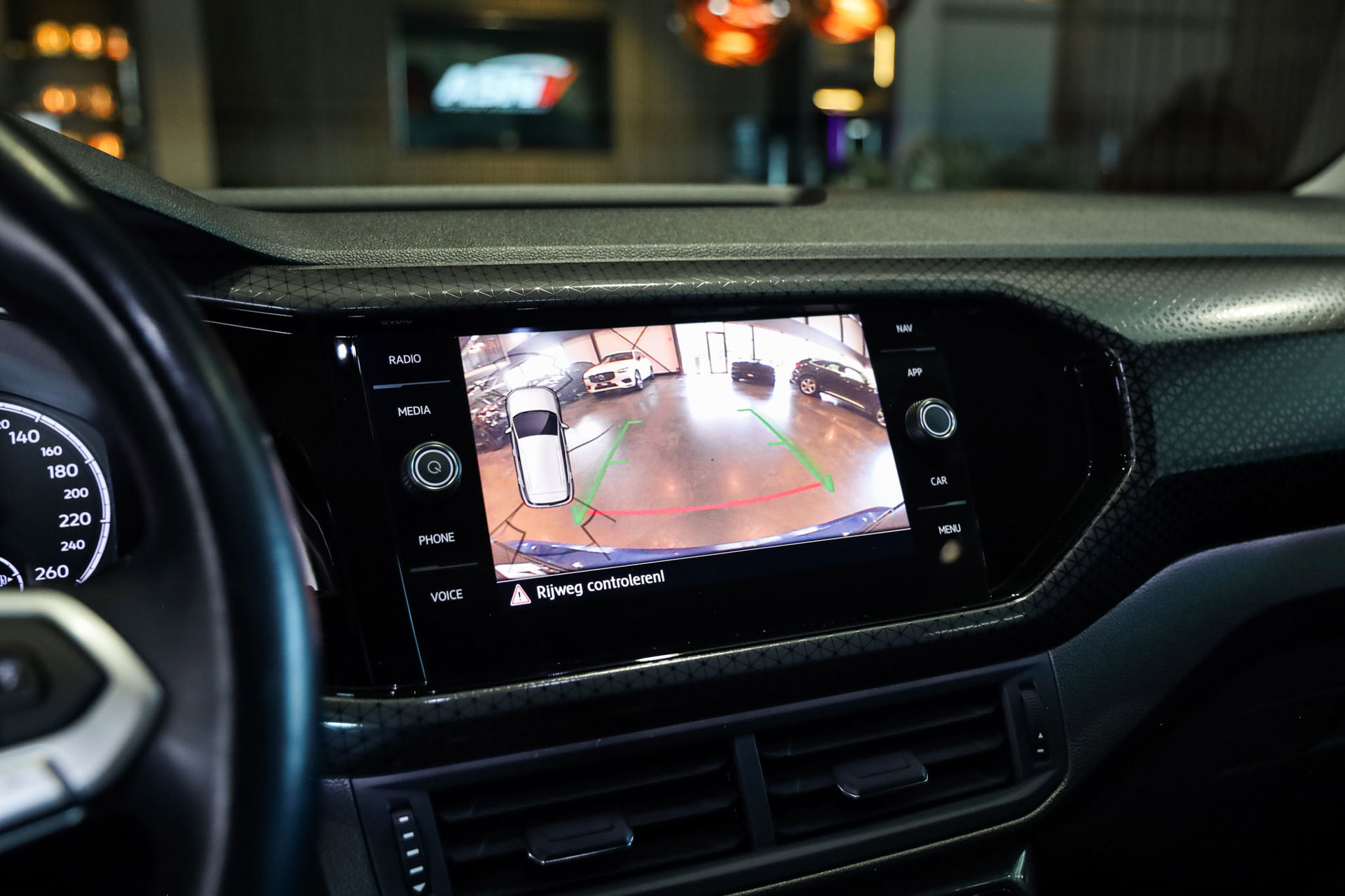 Foto van Volkswagen T-cross