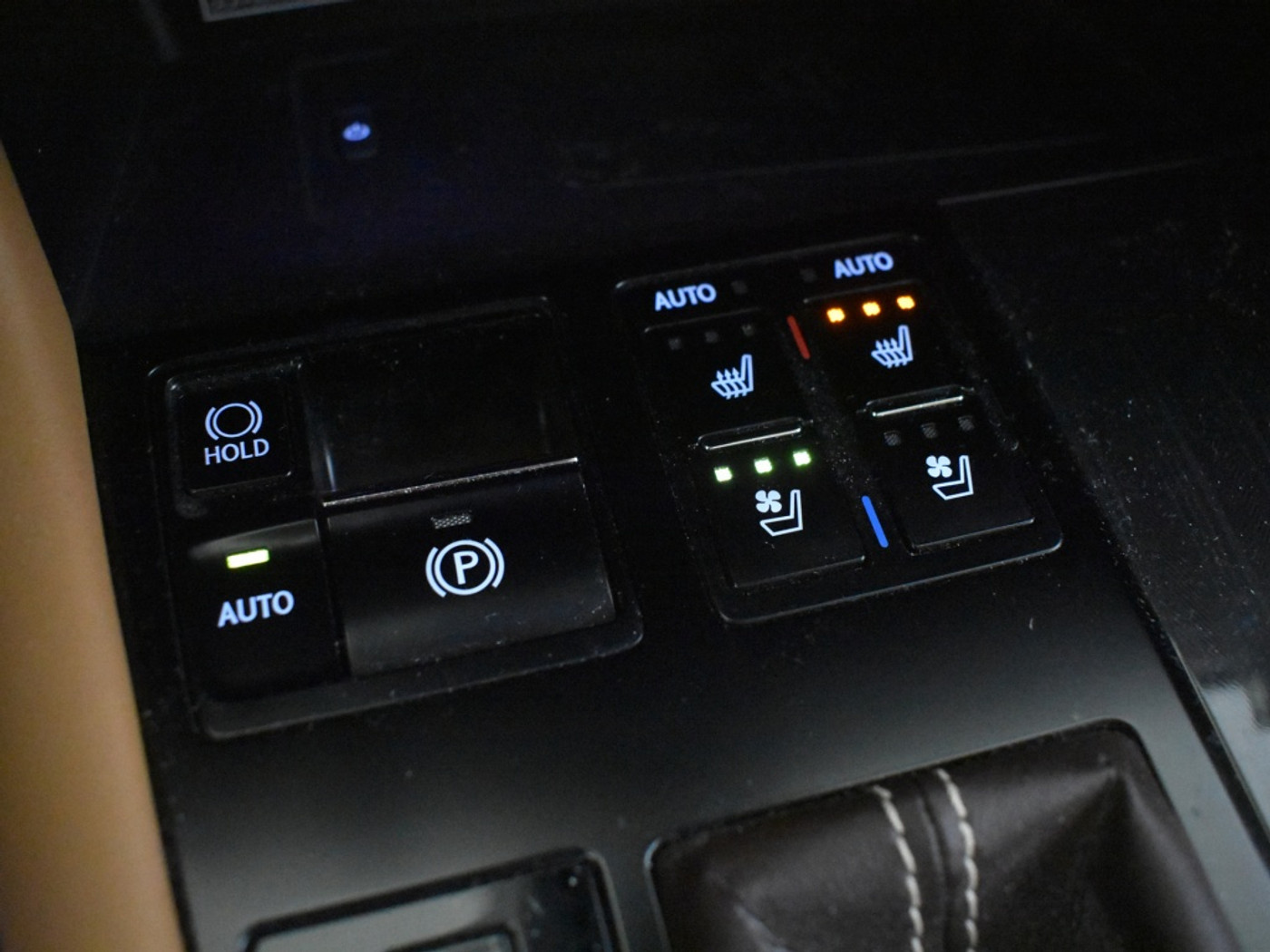 Foto van Lexus Lexus Rx450h