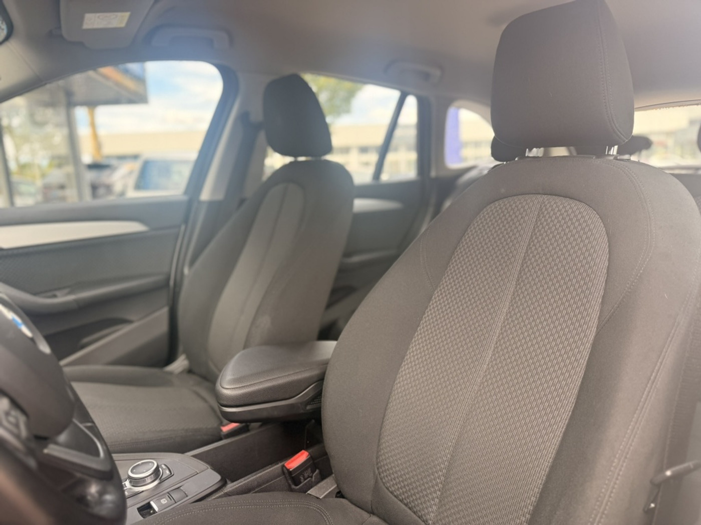 Foto van BMW X1 Sdrive18i