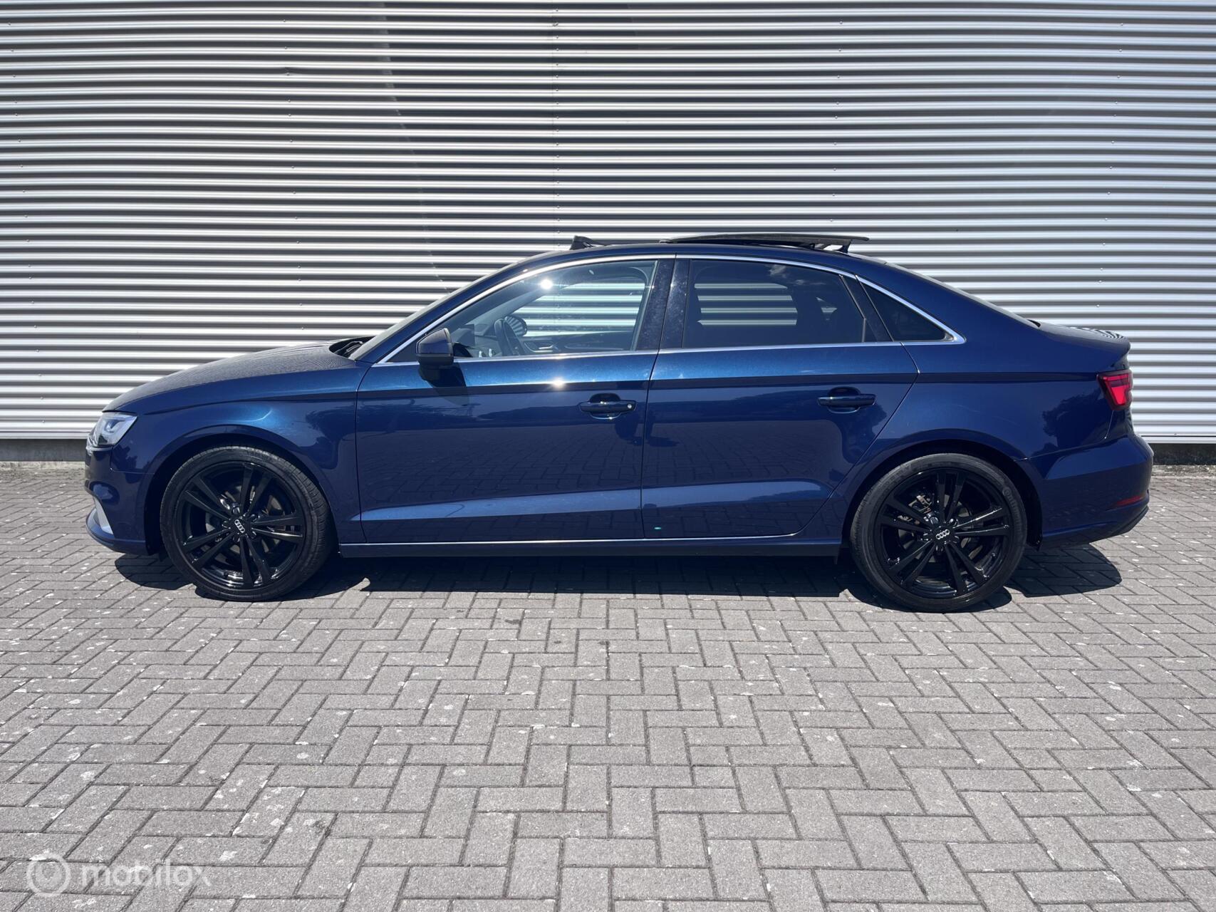 Foto van Audi A3 Limousine