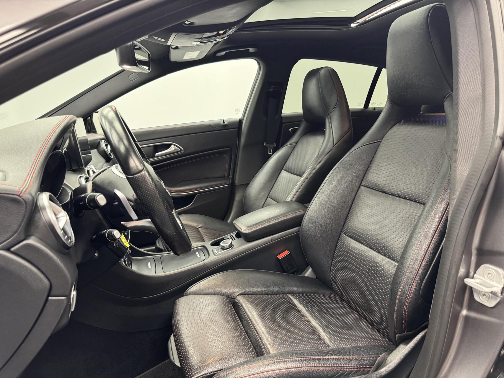 Foto van Mercedes-Benz Cla 220 D
