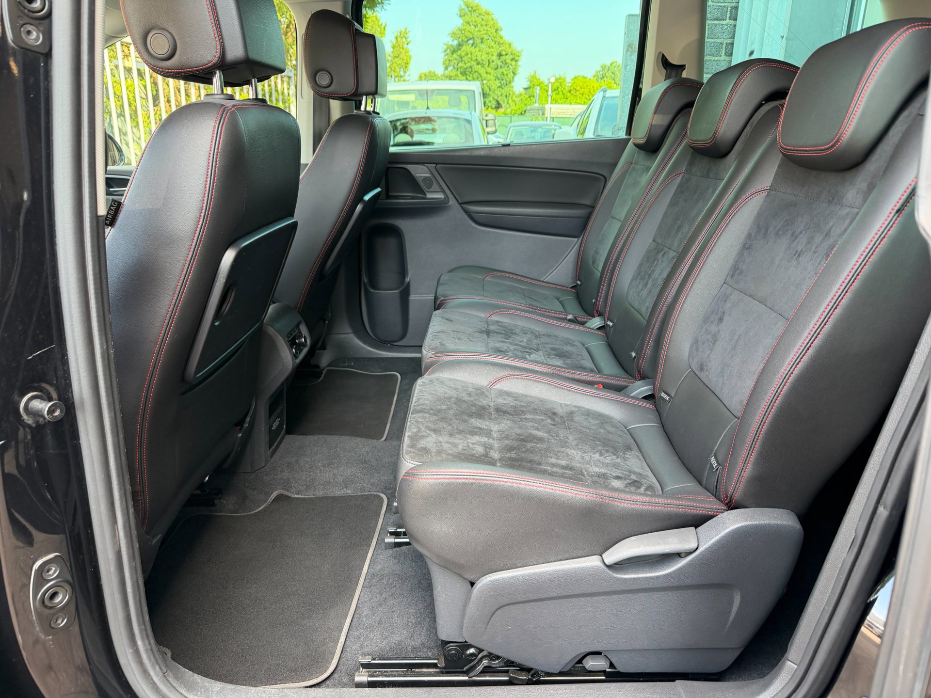 Foto van Seat Alhambra