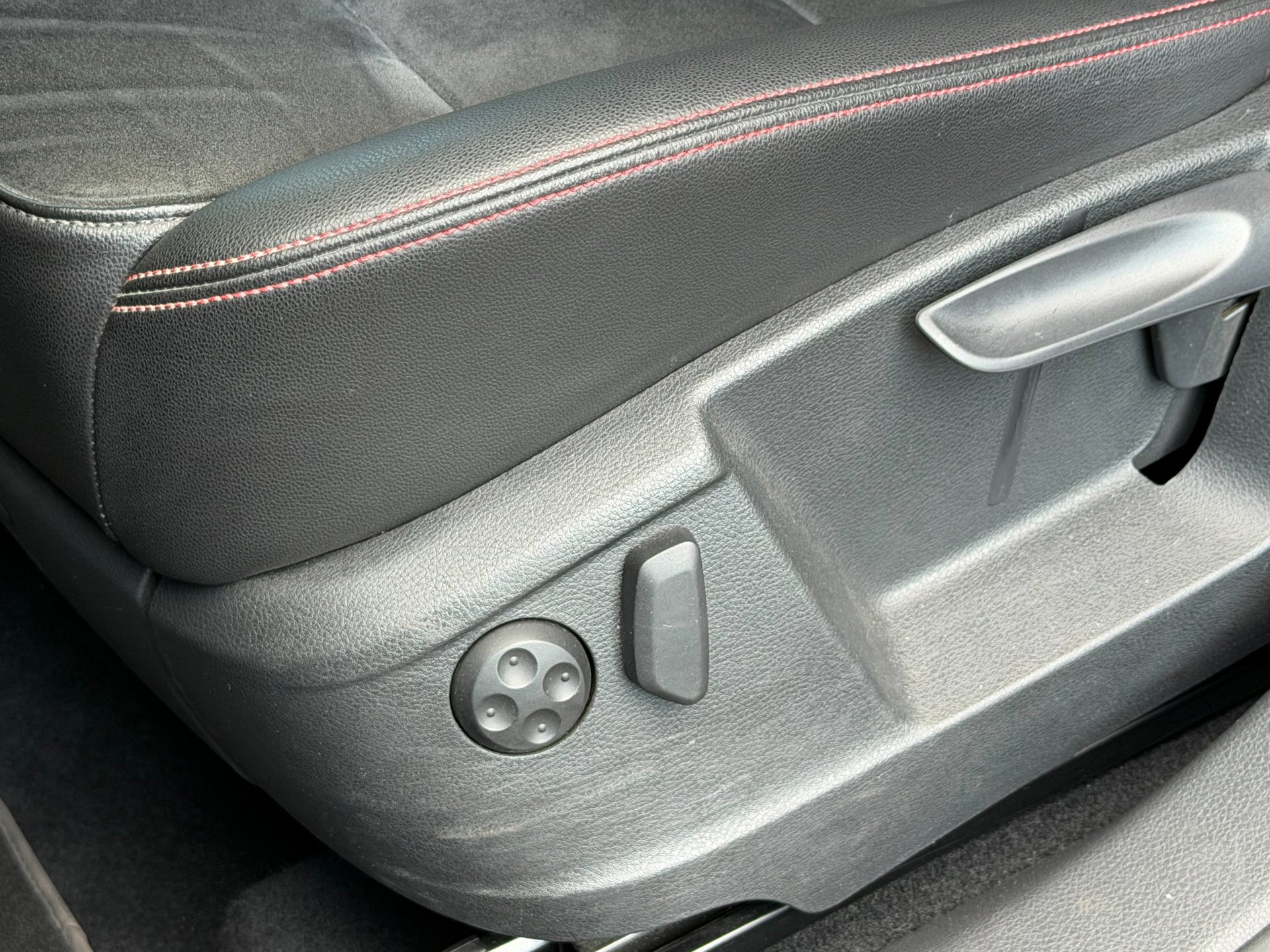 Foto van Seat Alhambra