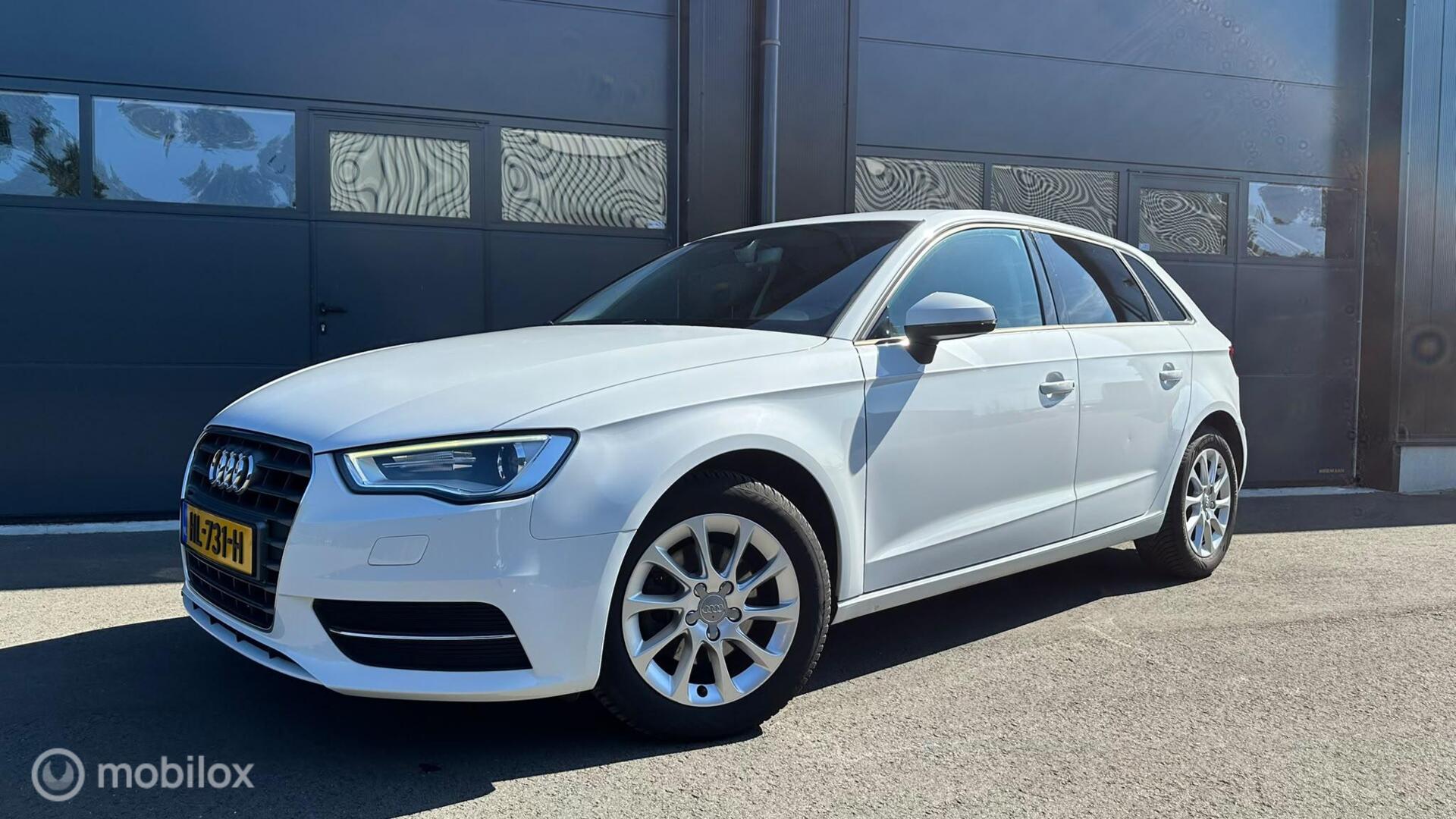 Audi A3 Sportback 1.2 TFSI Attraction Pro Line plus Incl BTW 2015 - voorkant