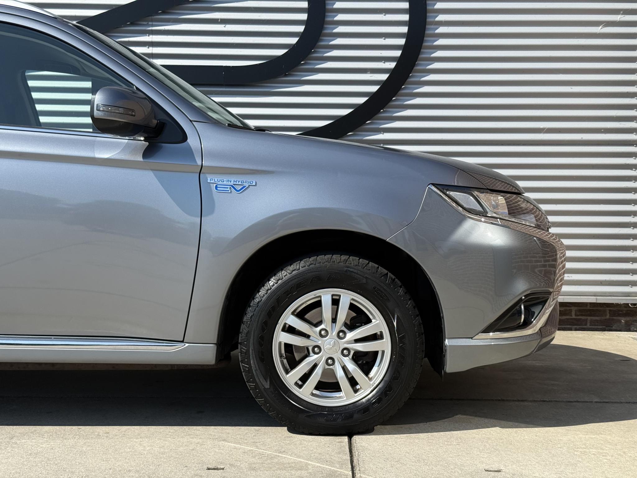 Foto van Mitsubishi Mitsubishi Outlander