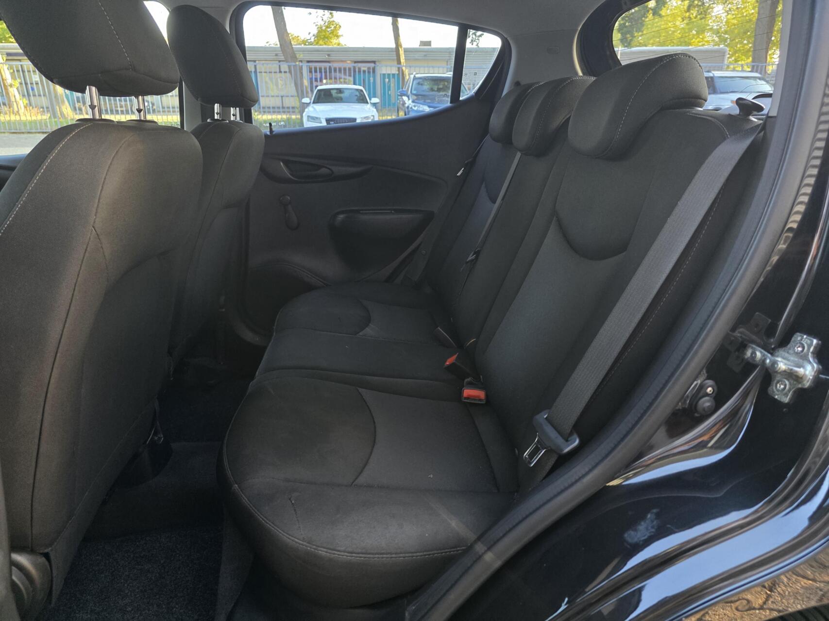 Foto van Opel Karl / Viva