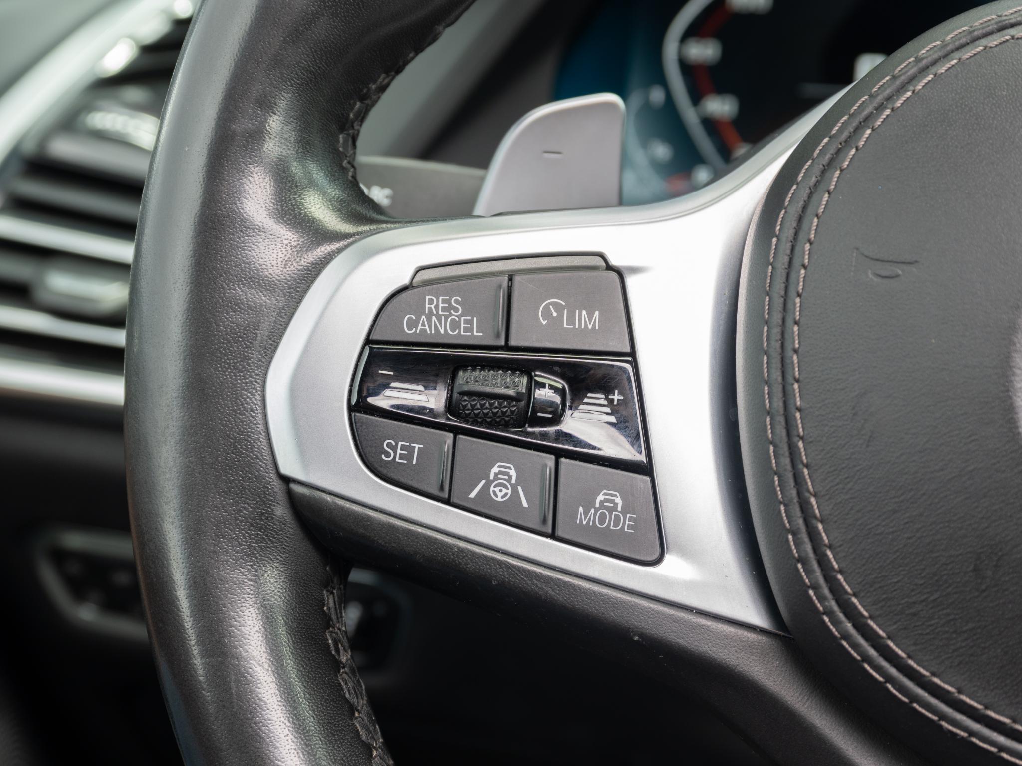 Foto van BMW X5 M50d