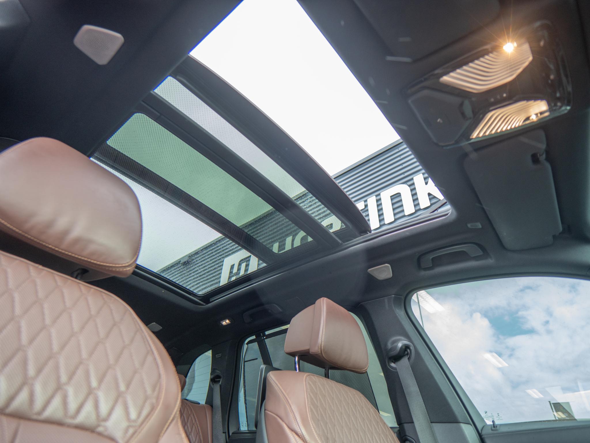Foto van BMW X5 M50d