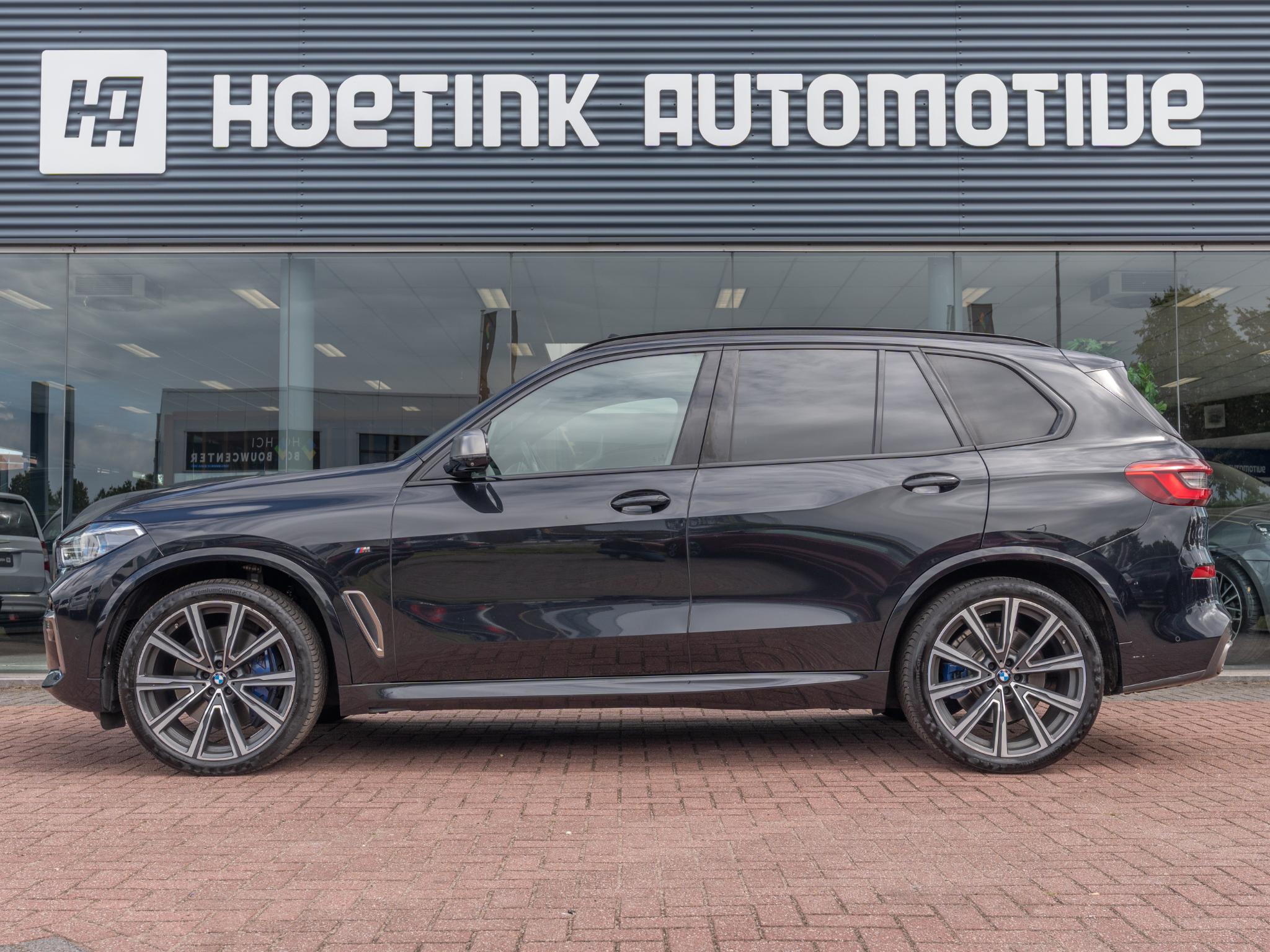 Foto van BMW X5 M50d