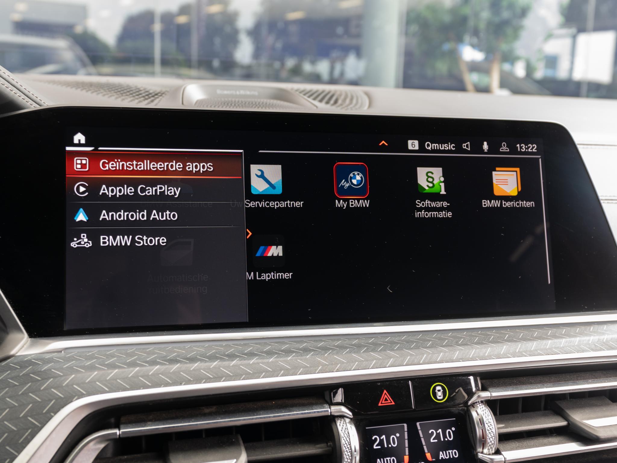 Foto van BMW X5 M50d