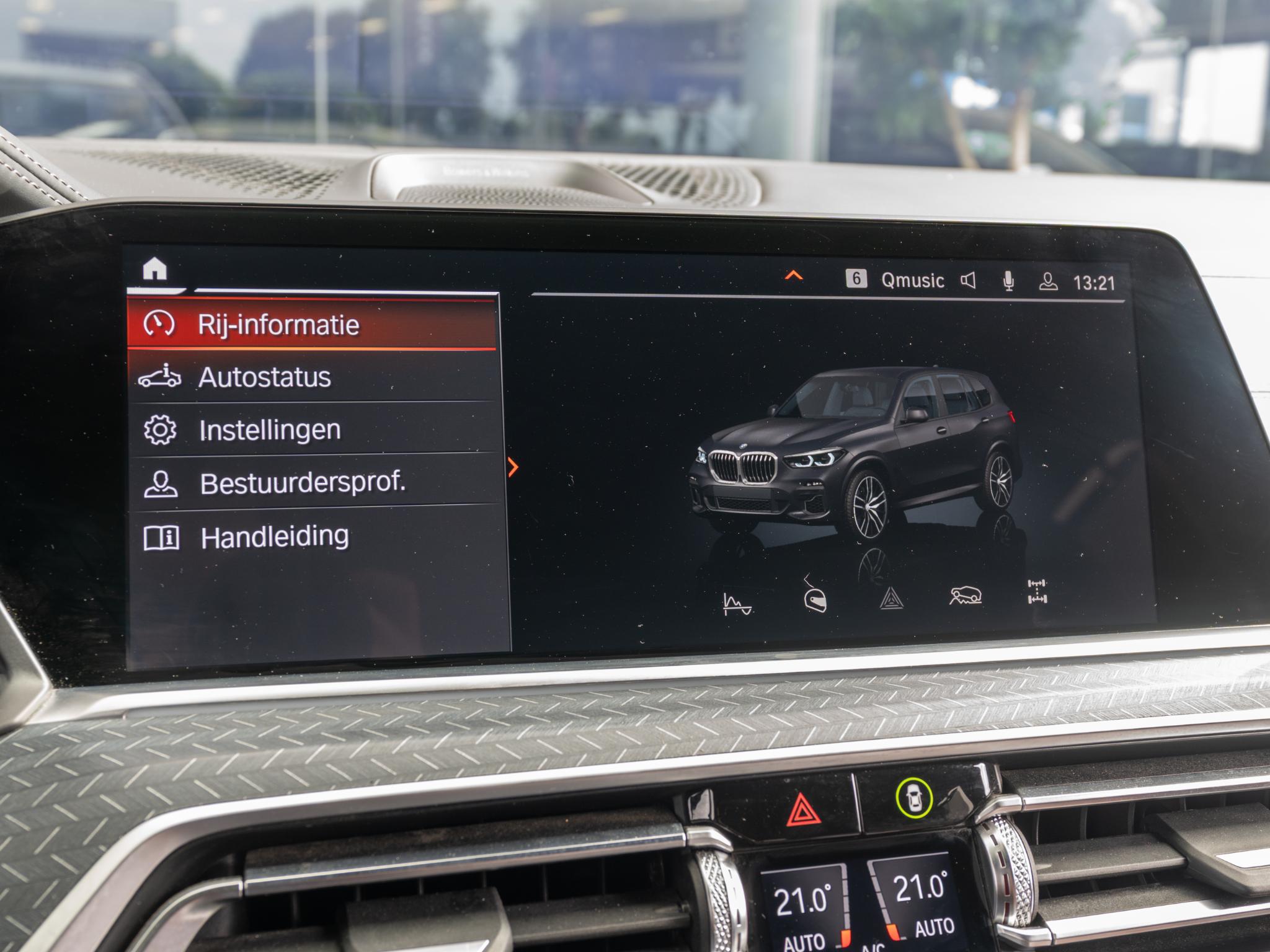 Foto van BMW X5 M50d