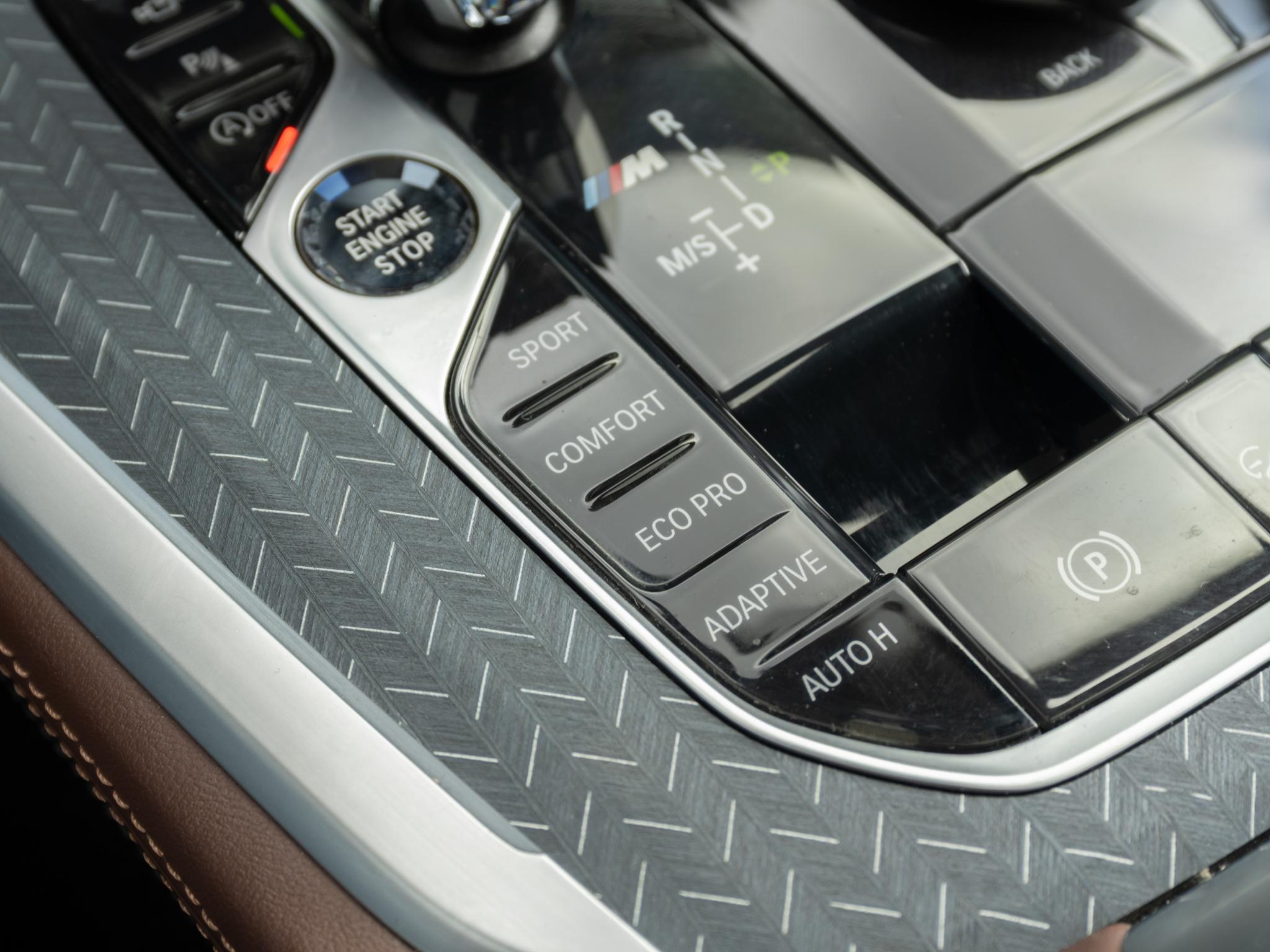 Foto van BMW X5 M50d