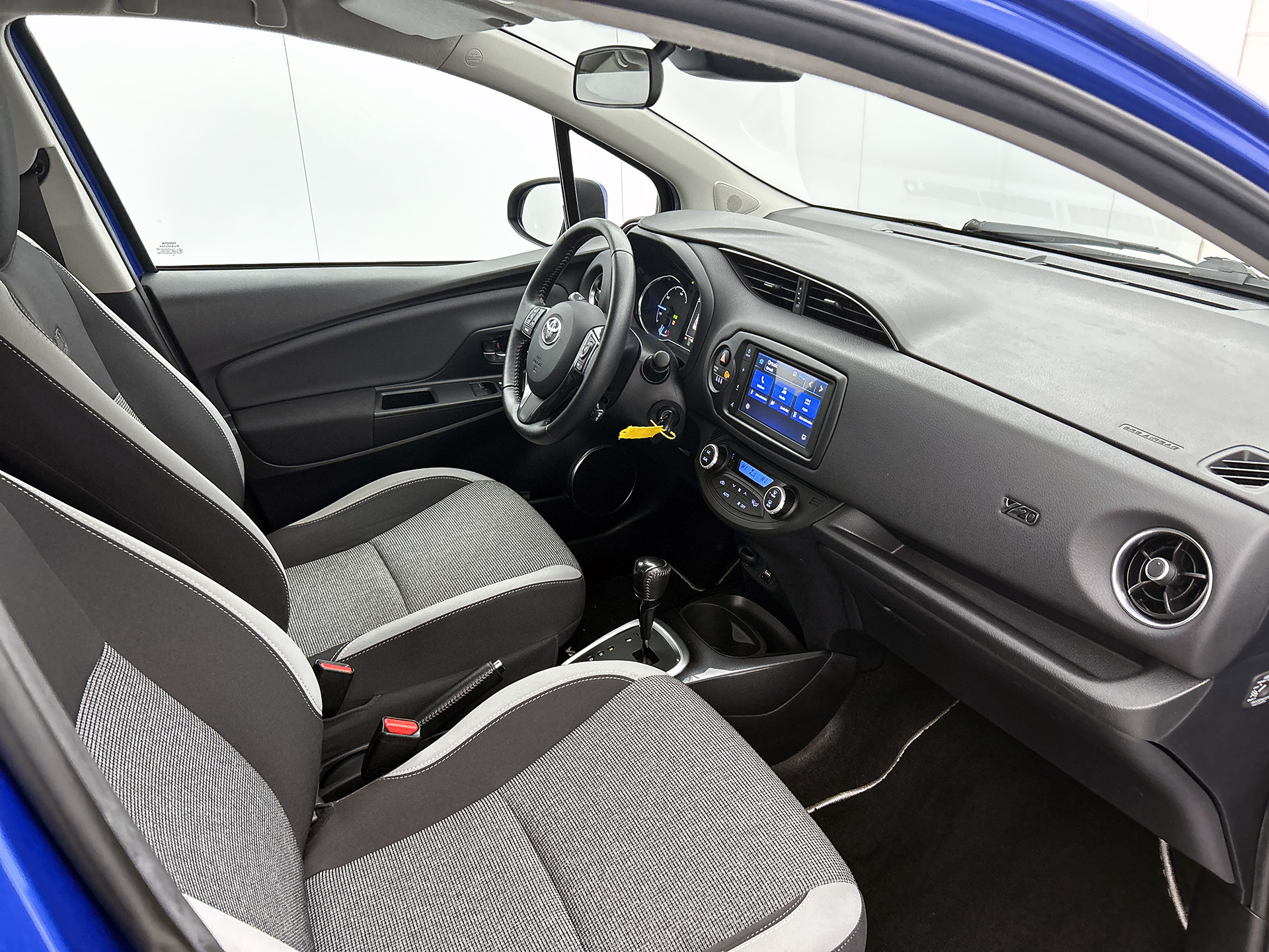 Foto van Toyota Toyota Yaris Hybrid