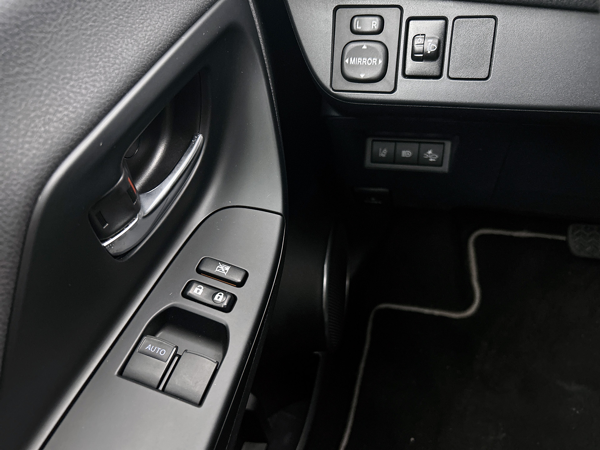 Foto van Toyota Toyota Yaris Hybrid