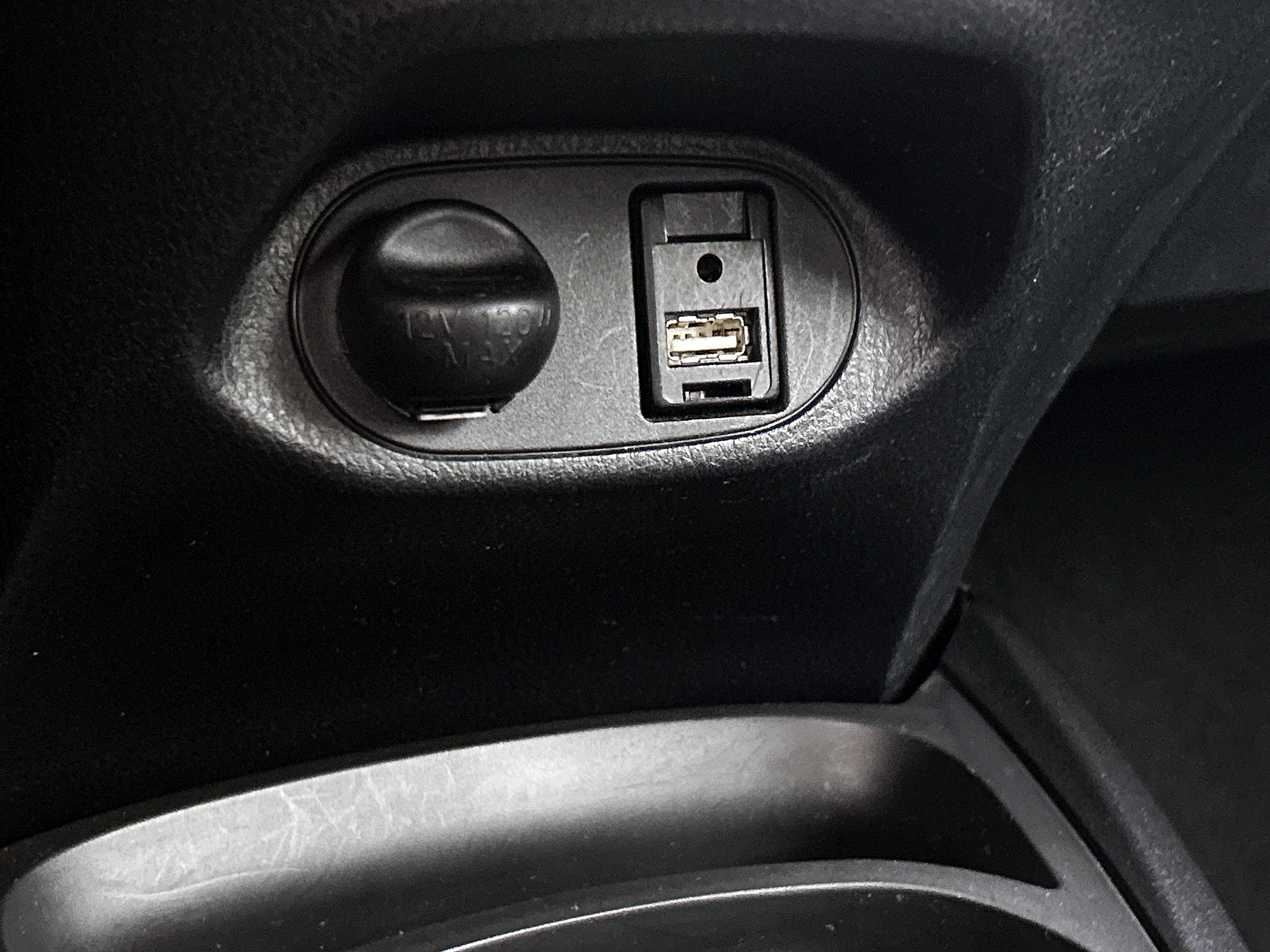 Foto van Toyota Toyota Yaris Hybrid
