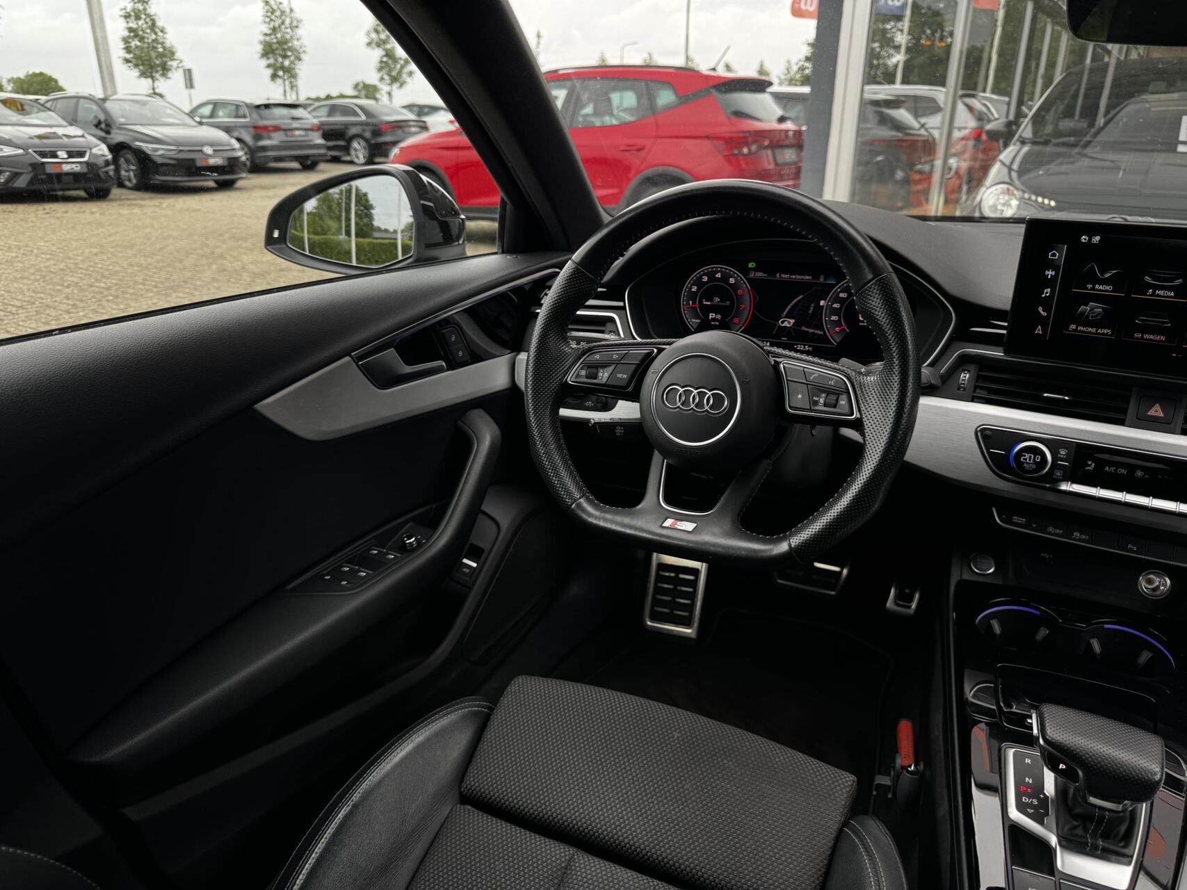 Foto van Audi A4 Limousine