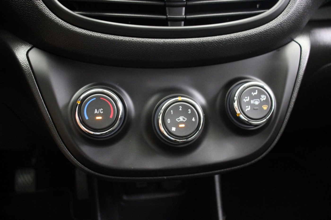 Foto van Opel Karl / Viva
