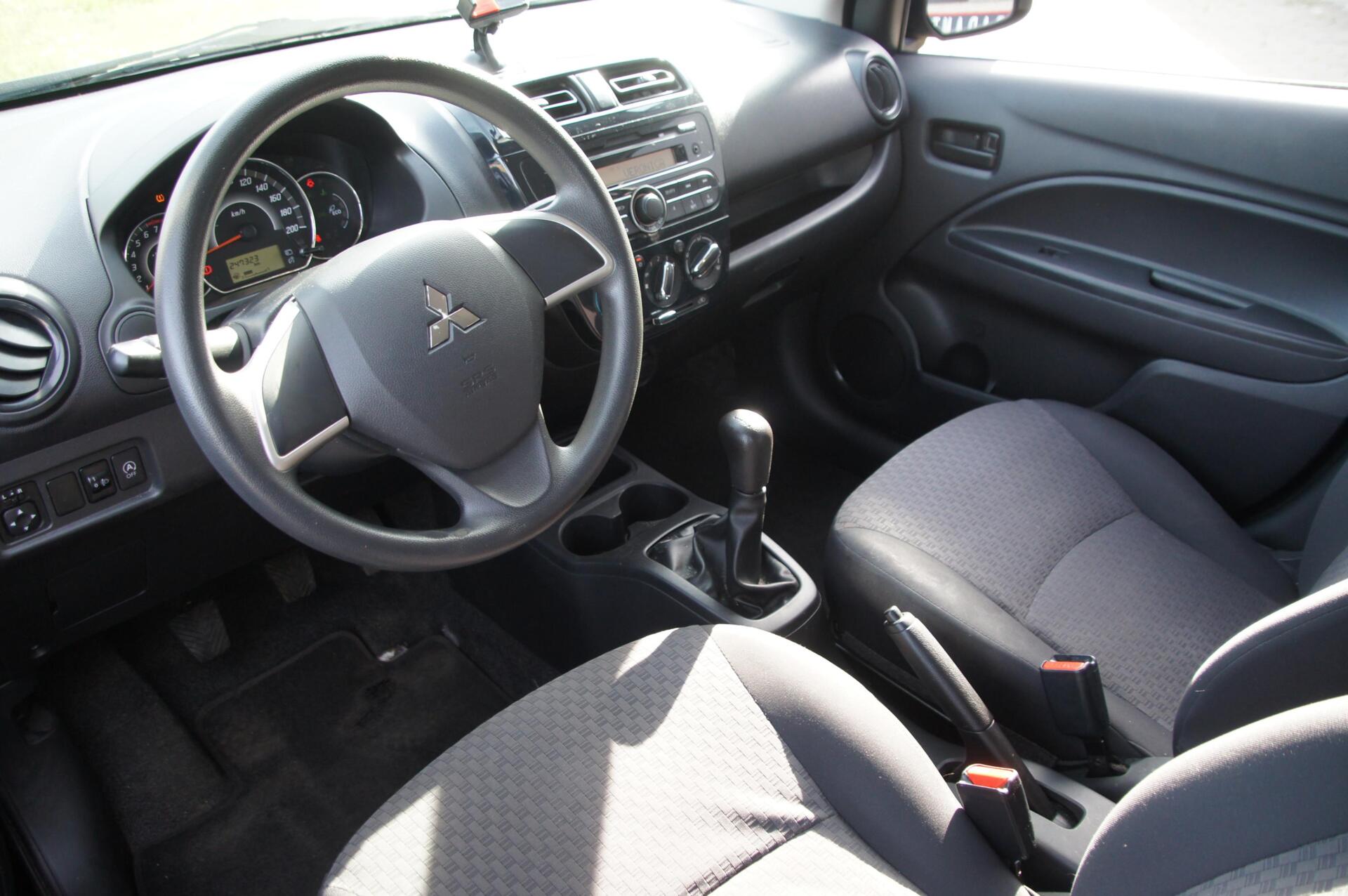 Foto van Mitsubishi Mitsubishi Space Star