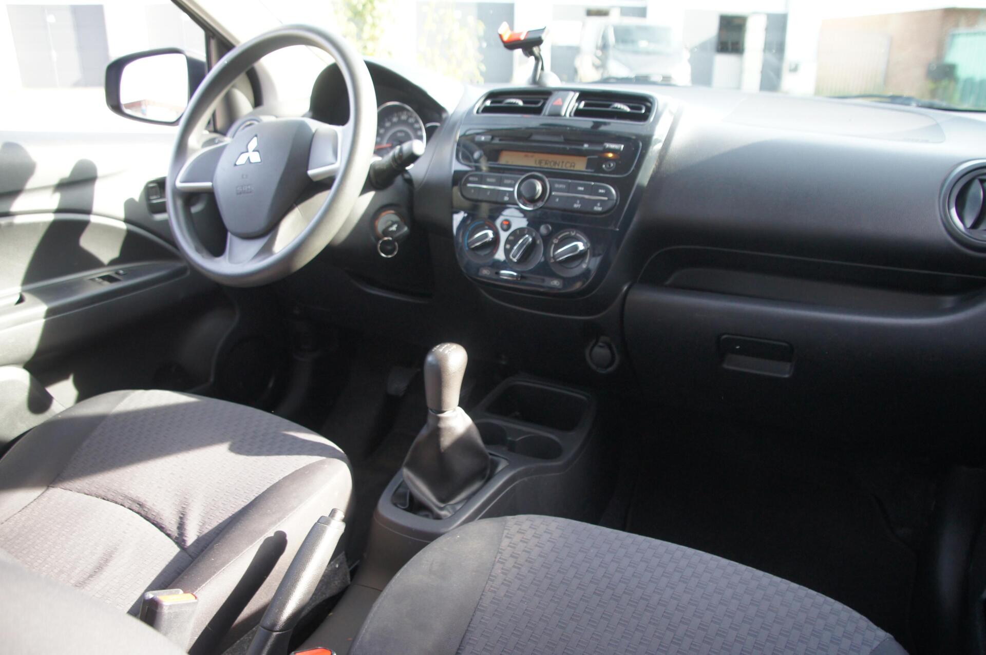 Foto van Mitsubishi Mitsubishi Space Star
