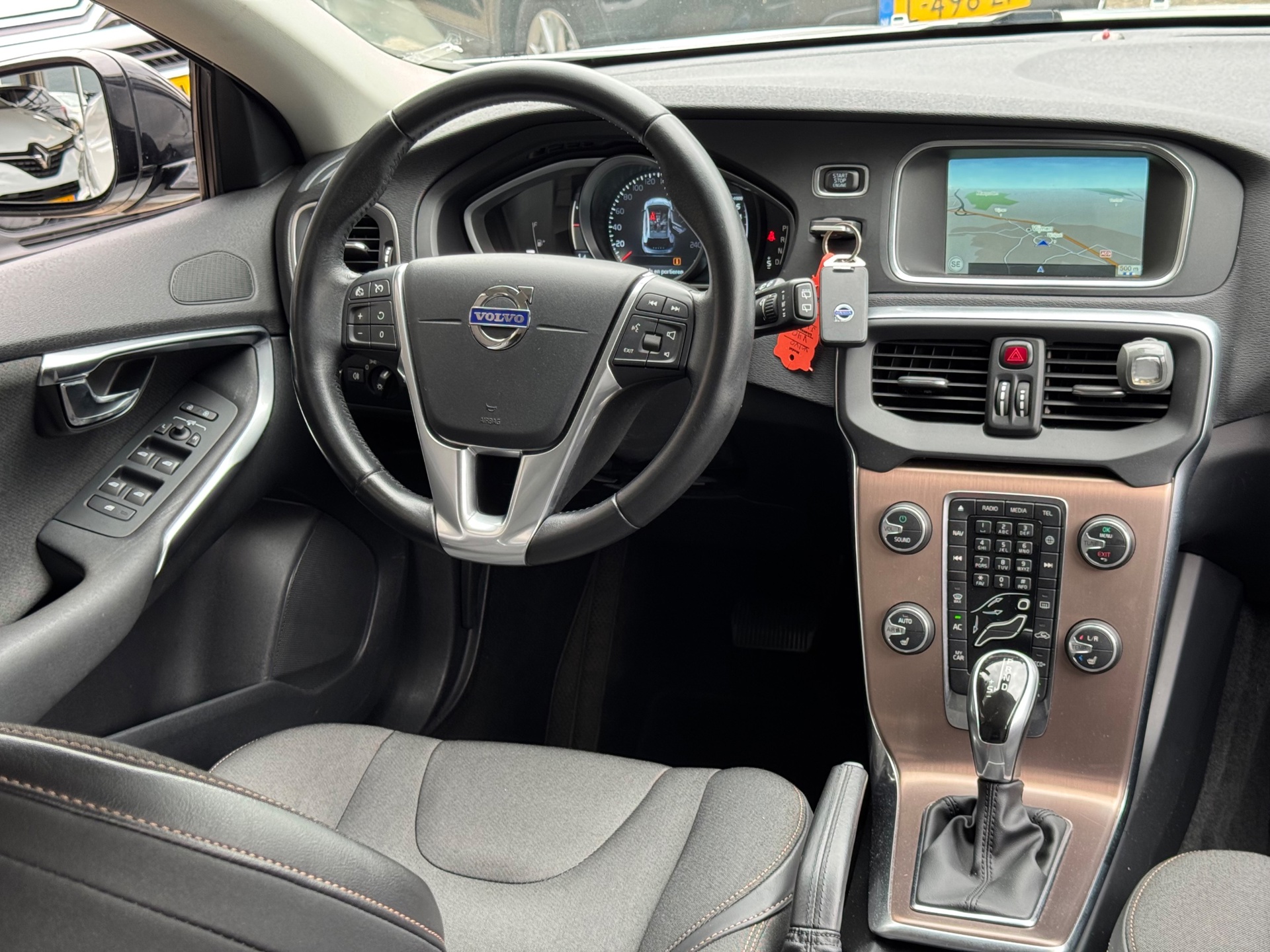 Foto van Volvo V40 Cross Country
