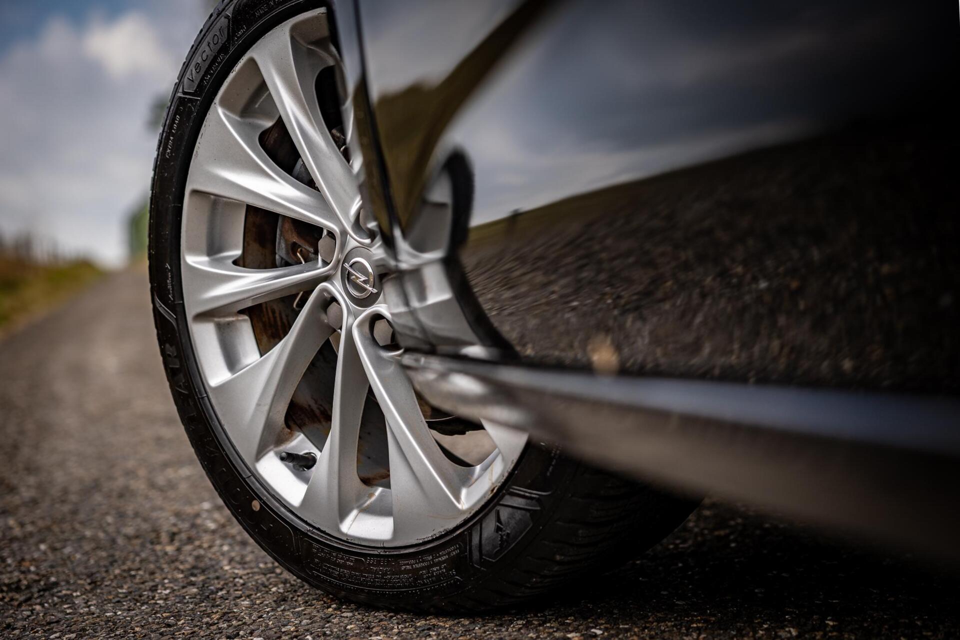 Foto van Opel Astra Sports Tourer