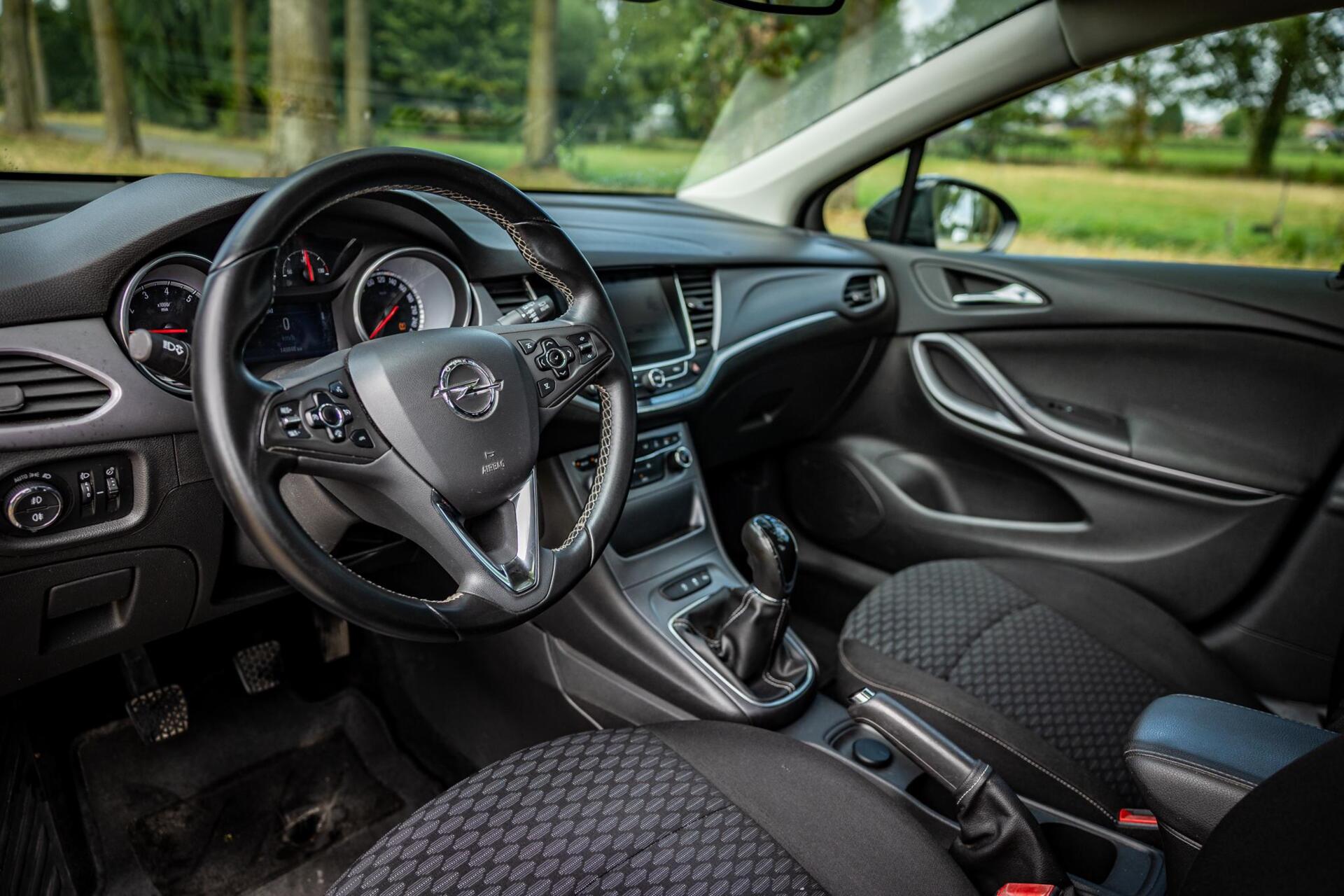 Foto van Opel Astra Sports Tourer