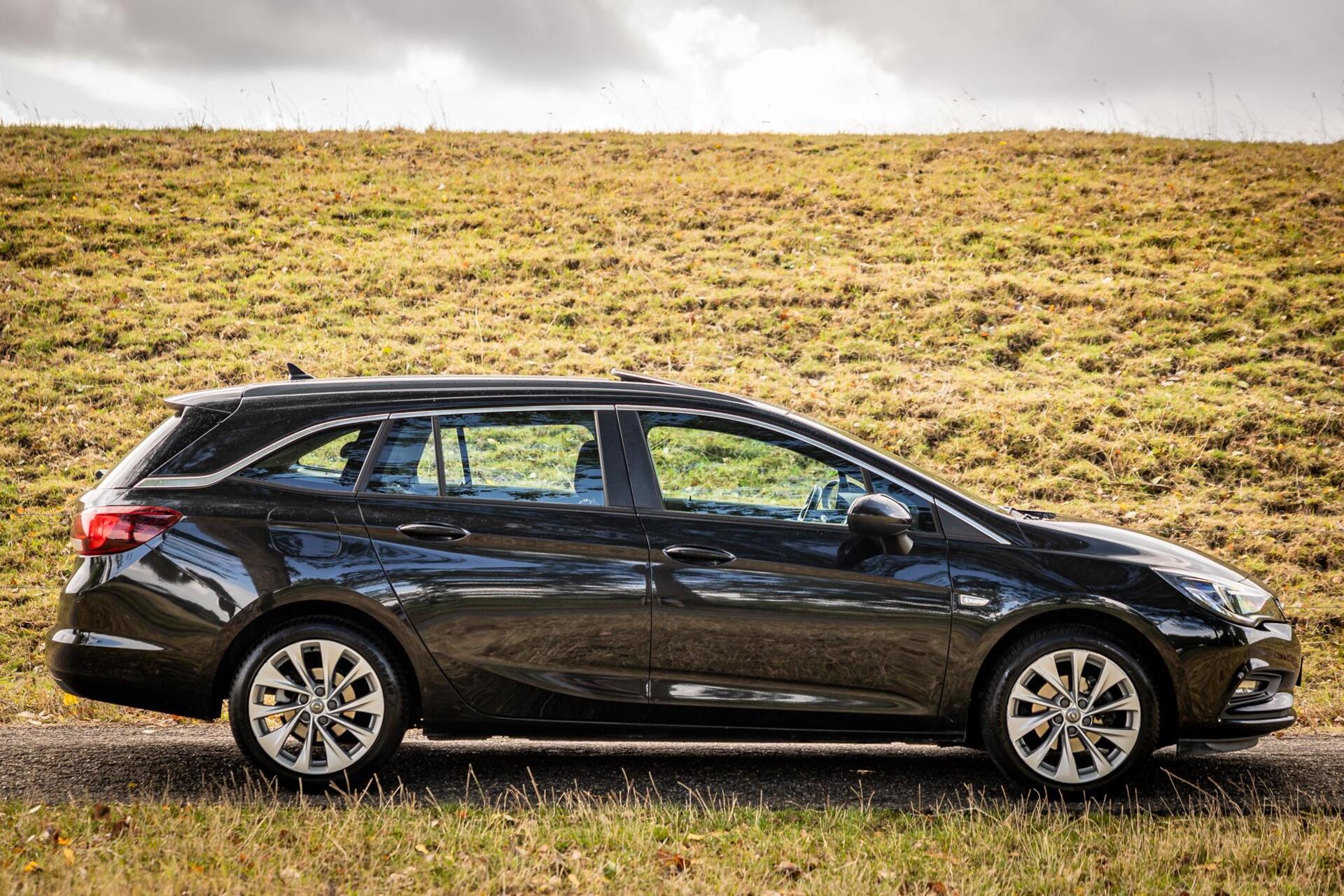 Foto van Opel Astra Sports Tourer