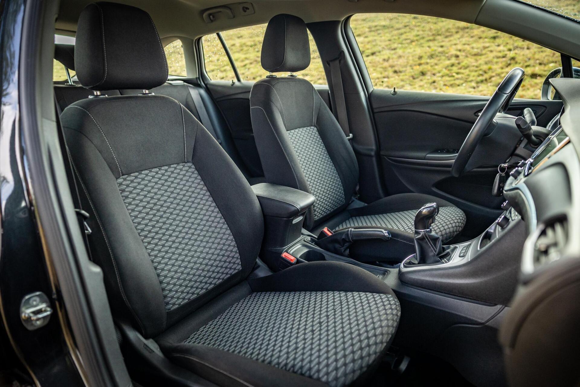 Foto van Opel Astra Sports Tourer