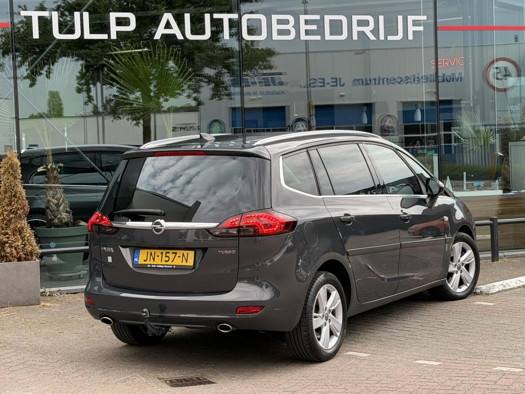 Foto van Opel Zafira Tourer