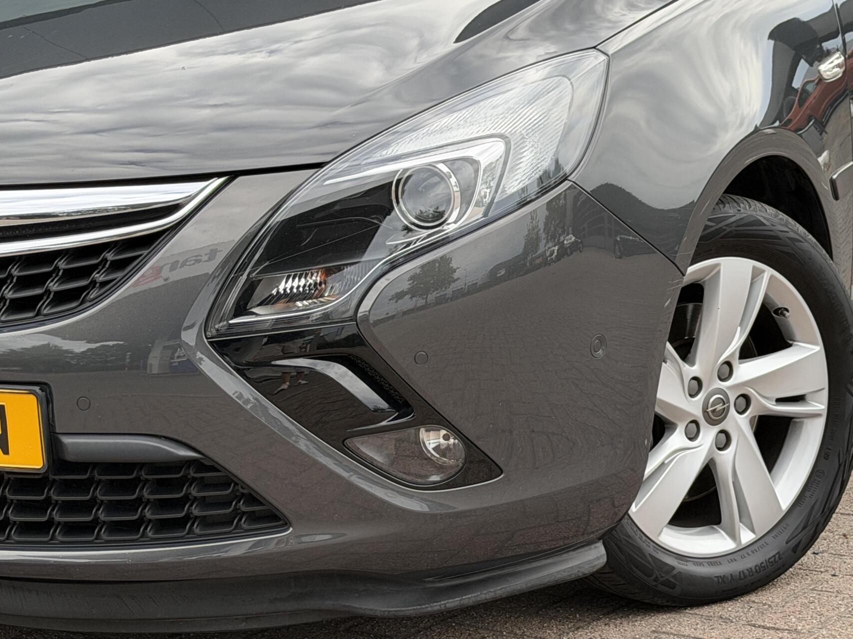 Foto van Opel Zafira Tourer