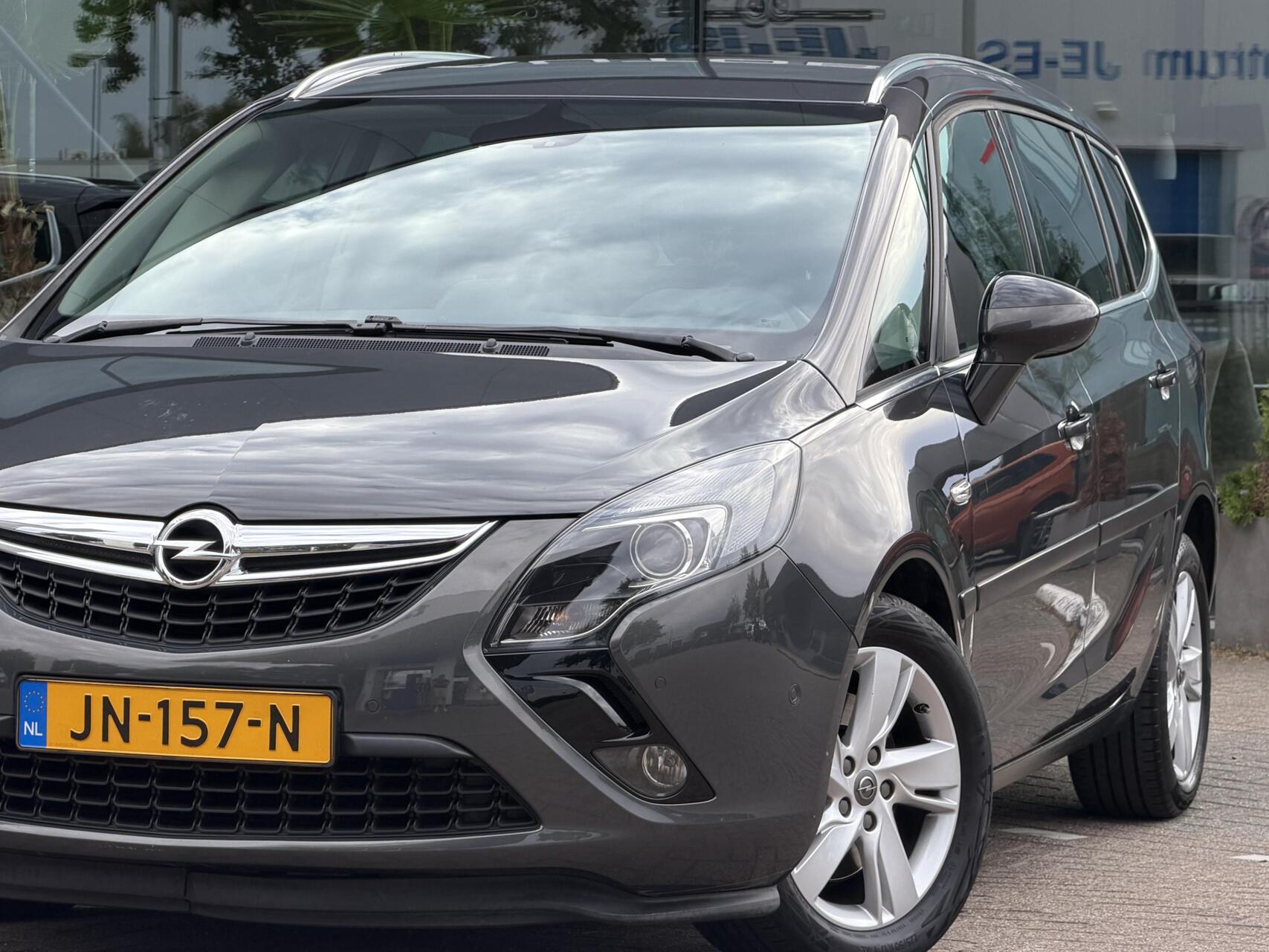 Foto van Opel Zafira Tourer