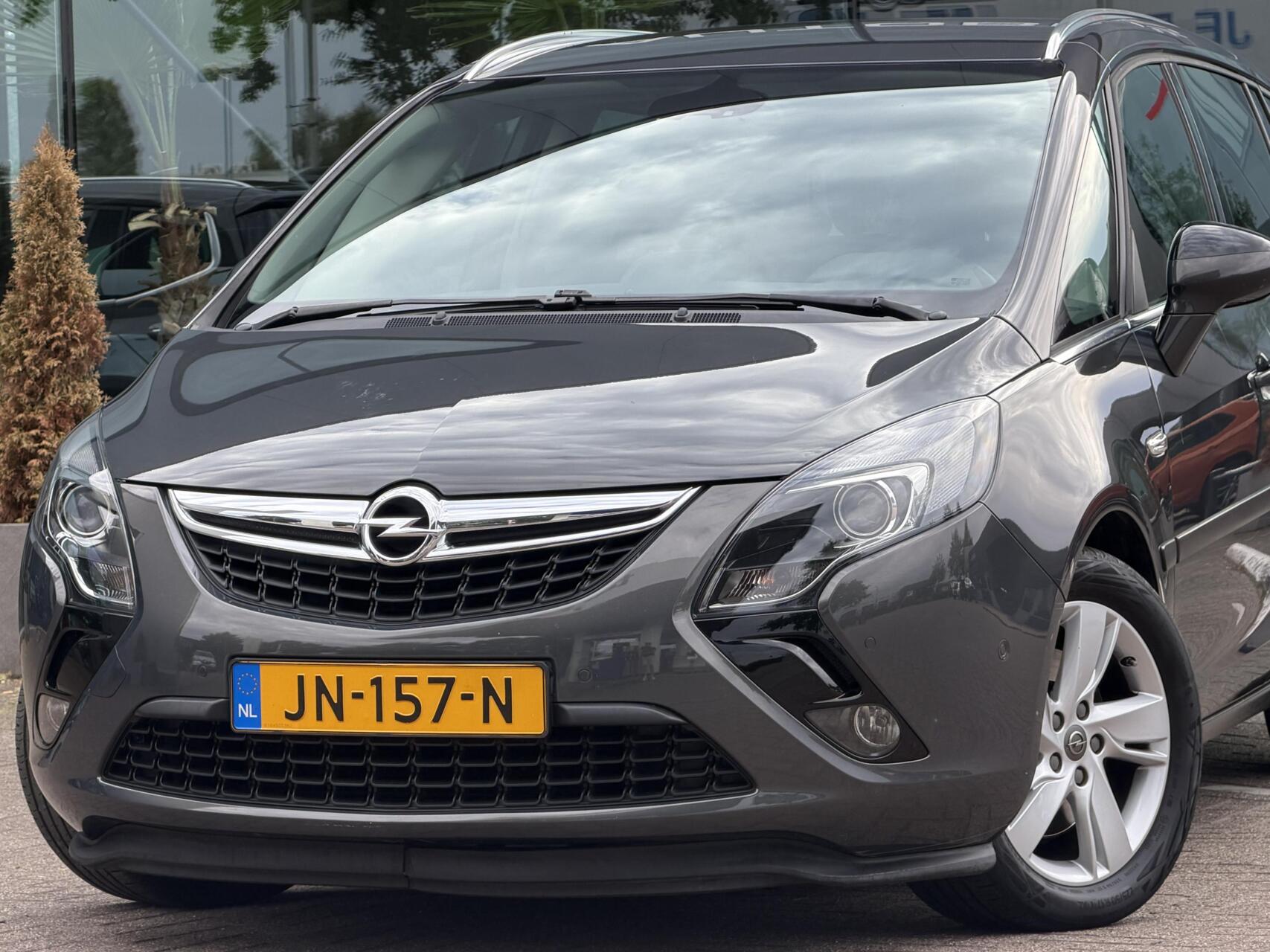 Foto van Opel Zafira Tourer