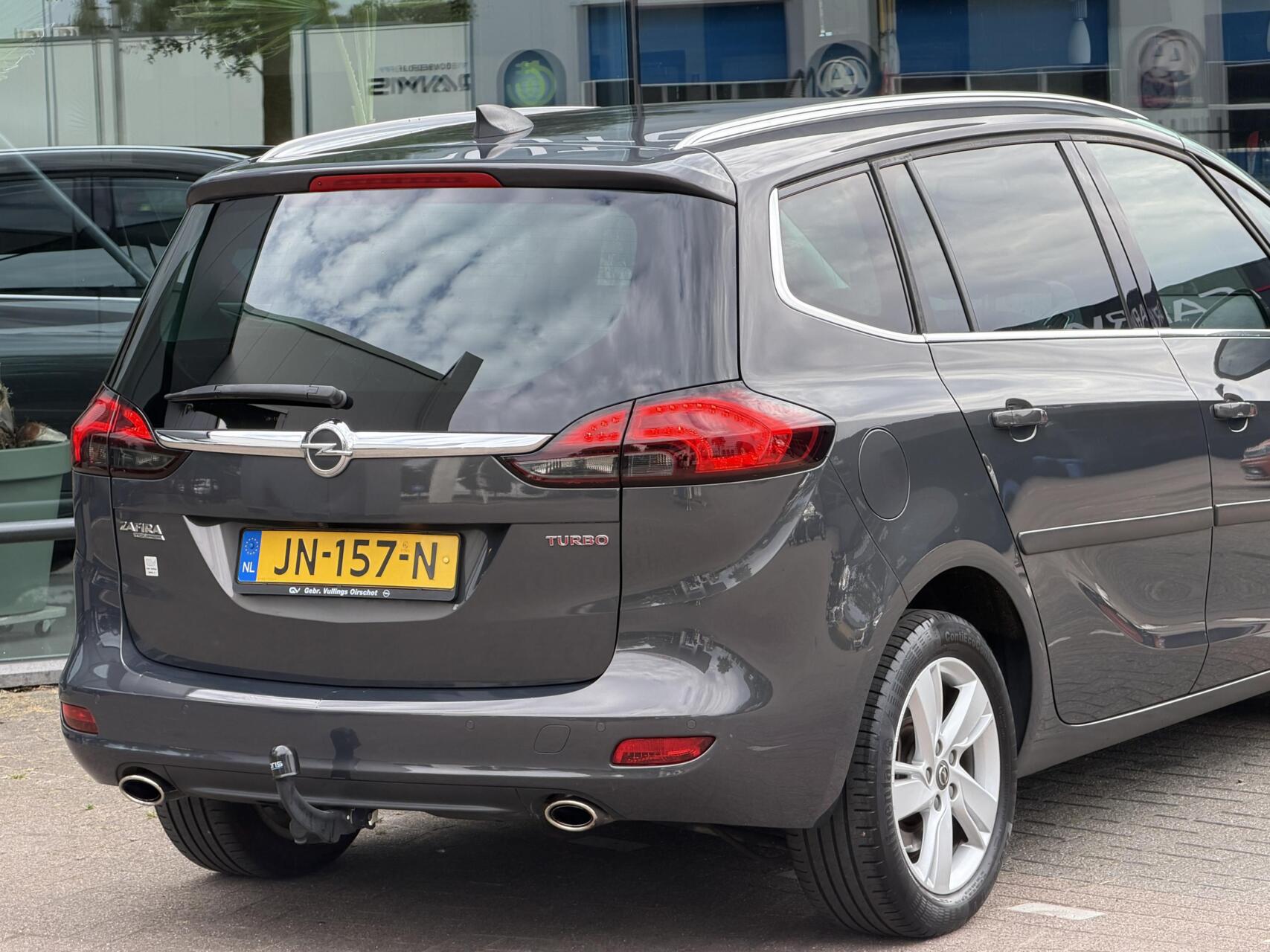 Foto van Opel Zafira Tourer